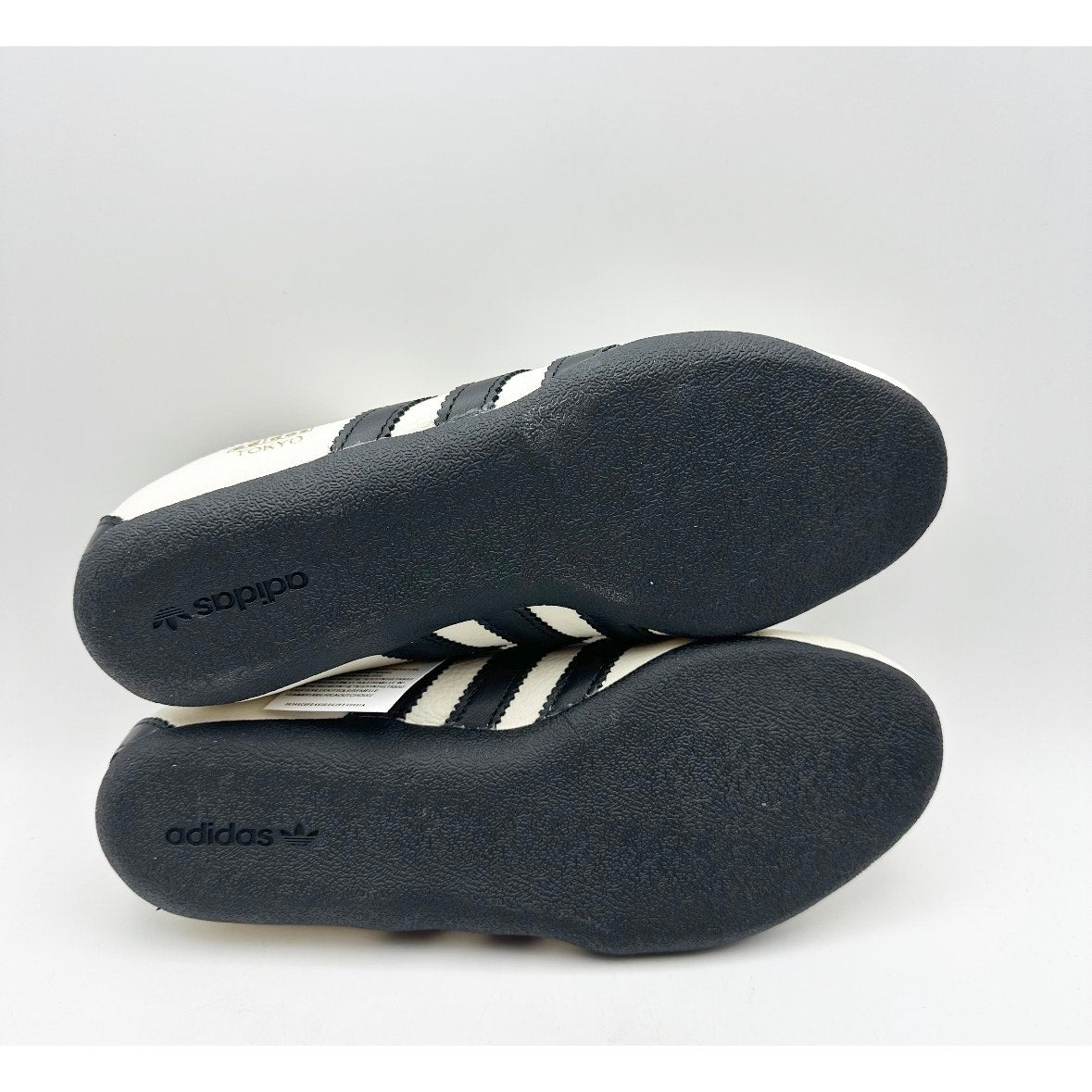 ADIDAS Womens Tokyo Casual Sneakers Size 5 Off White Black NWOB
