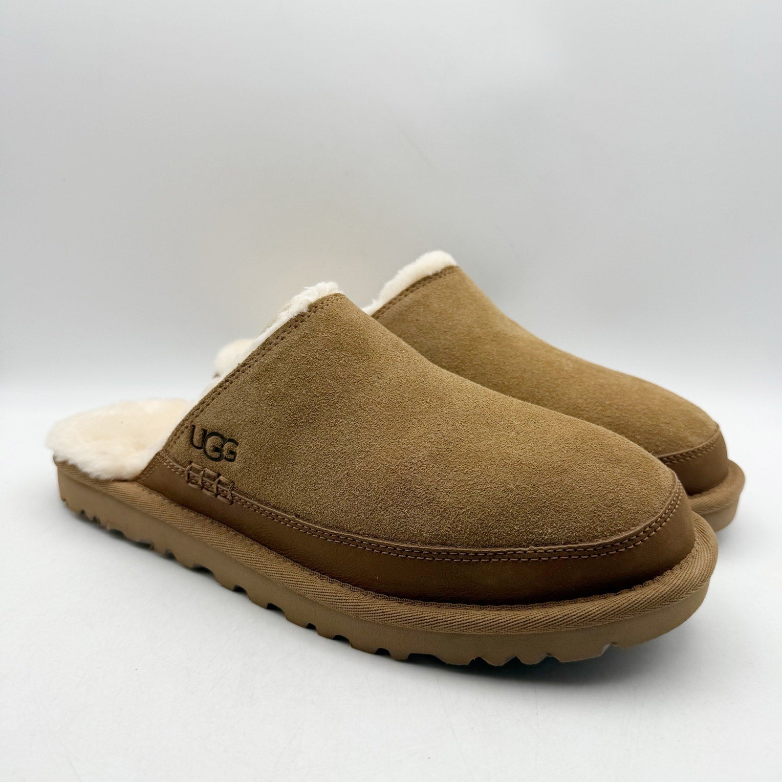 Ugg Mens Leisure Nomad Slipper US 9 EU 42 Brown Tan Suede NWOB