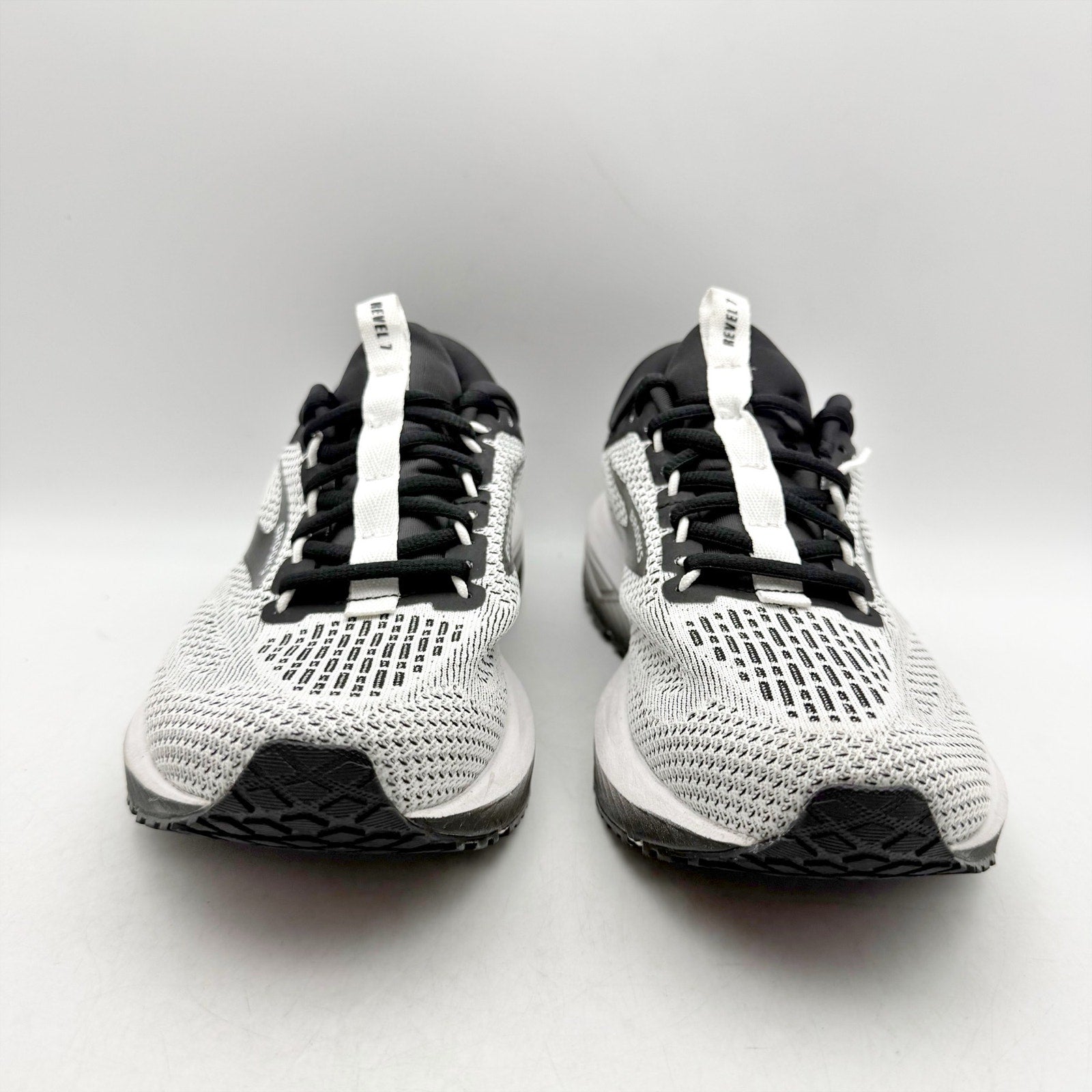 Brooks Womens Revel 7 Running Shoes US 7.5 M EU 38.5 Grey Black Athletic NWOB