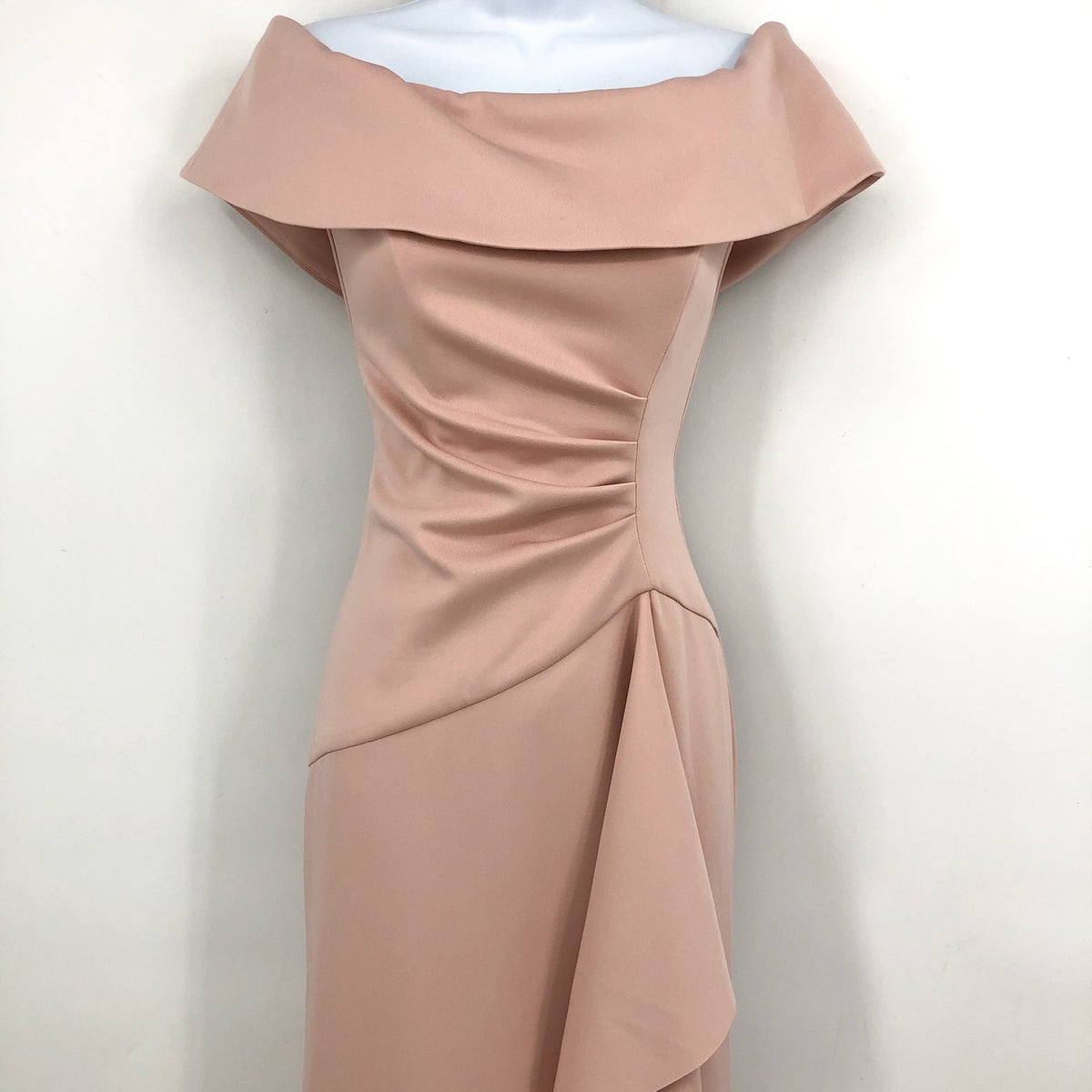 XSCAPE Adriana Scuba Crepe Dress Size 4 Pink Blush Off the Shoulder 3008X NWT