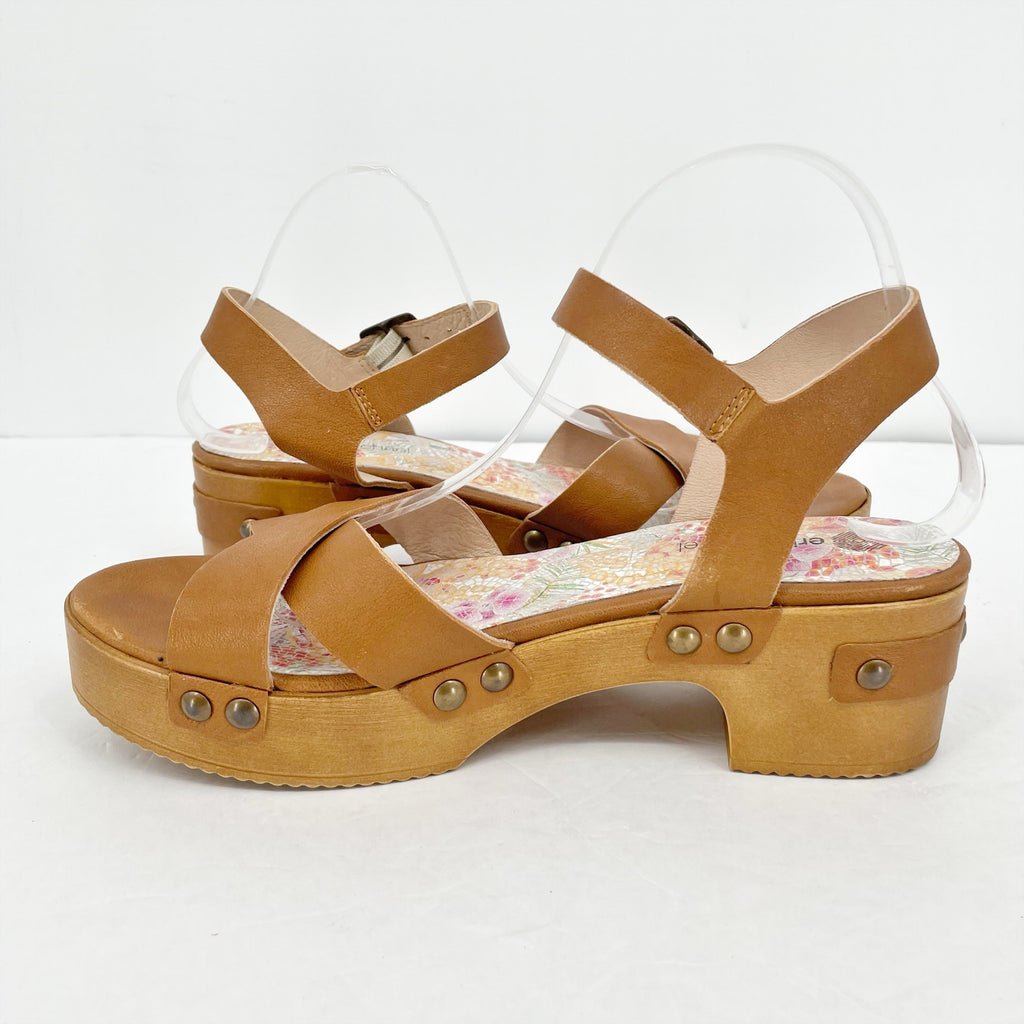 Eric Michael Womens Brooke Sandals EU 41 US 10-11M Brown Leather NIB