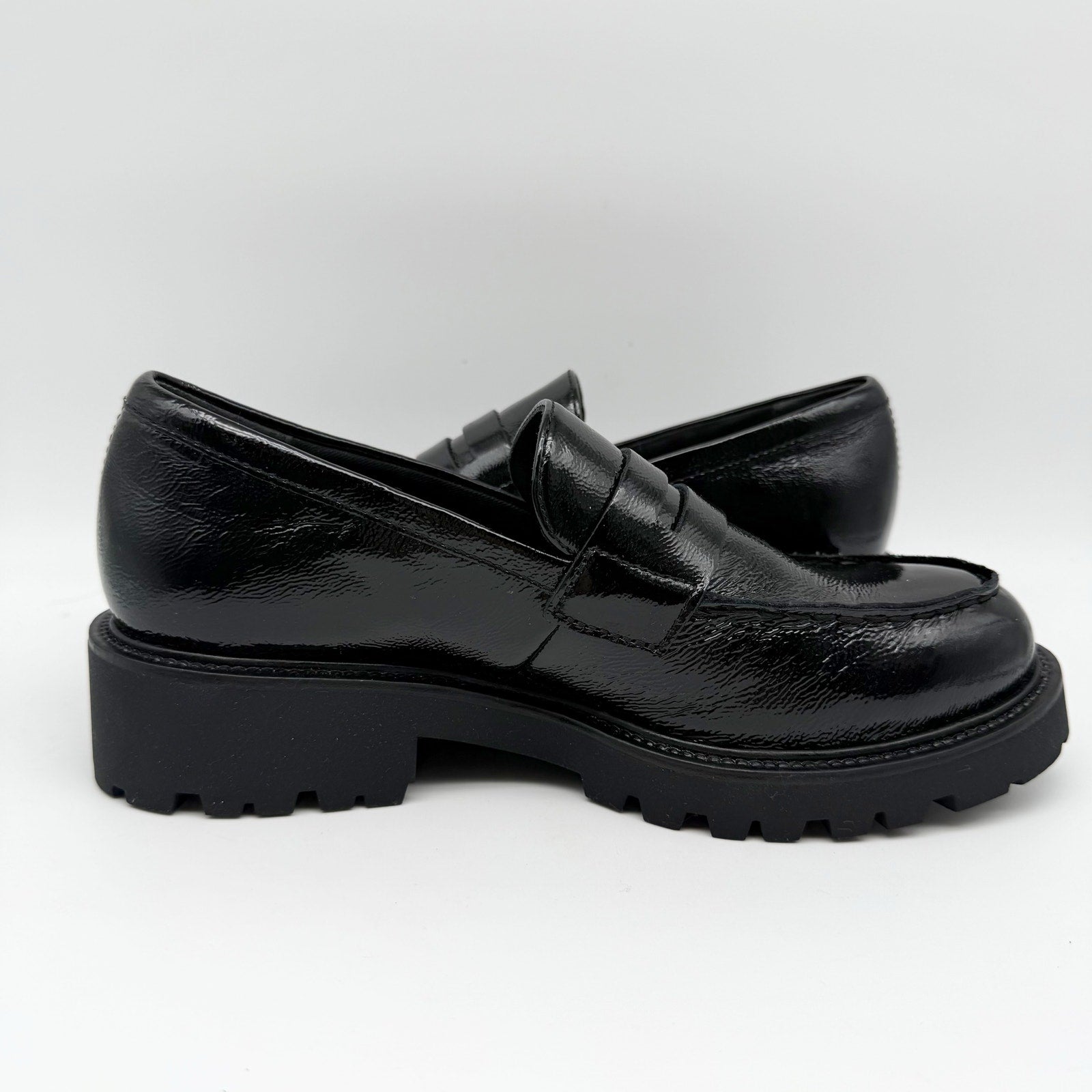 Vagabond Women Kenova Penny Loafers EU 38 US 8 Black Crinkle Leather NIB