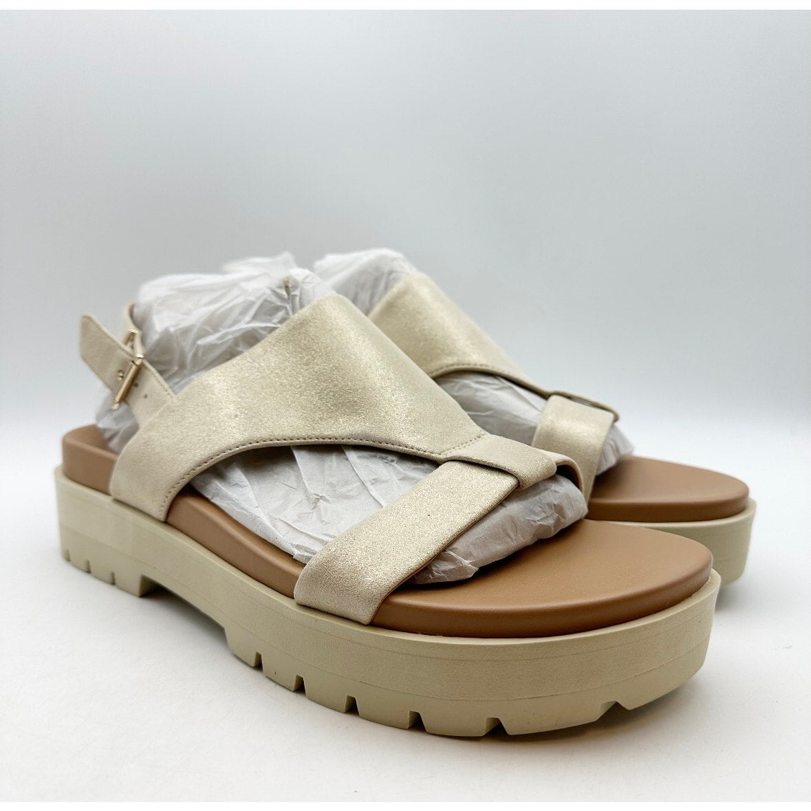 Vionic Womens Alondra Lug Sandals Size 8.5 Gold Metallic Leather Platform NIB