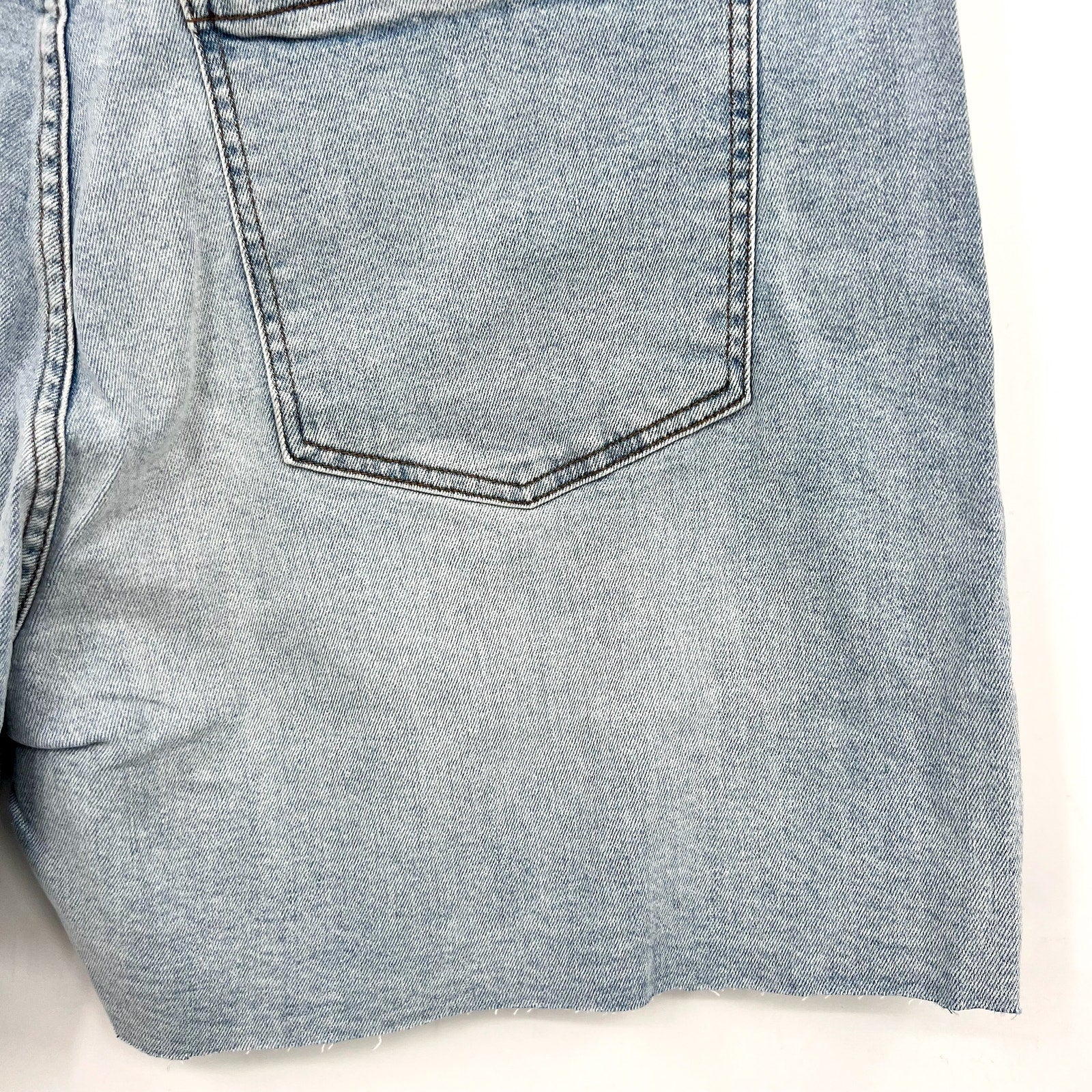 KUT FROM THE KLOTH Hailey Cutoff Denim Shorts Size 18 Openness High Waist NWT