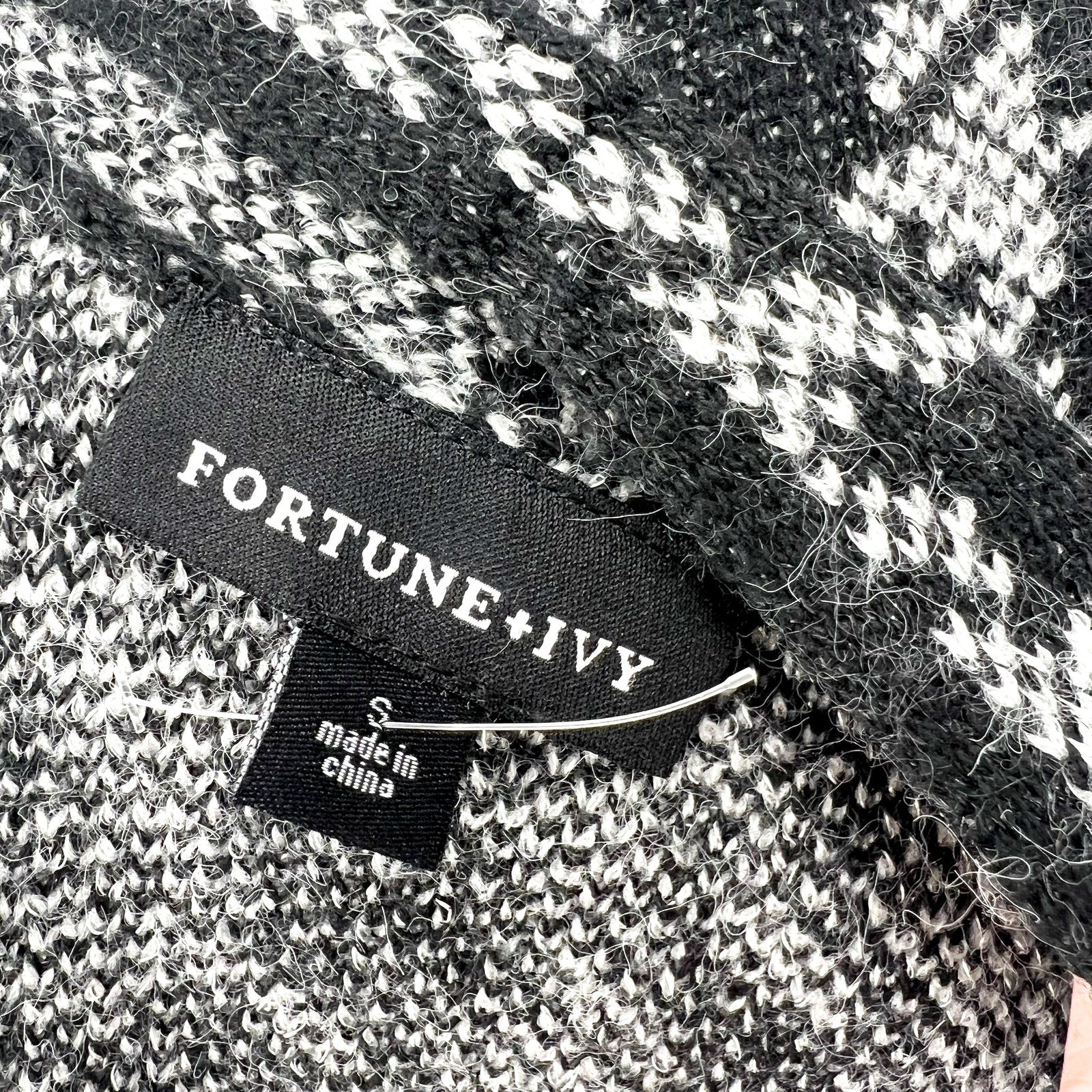FORTUNE + IVY Women's Long Cardigan Sweater Small Black White Houndstooth NWOT