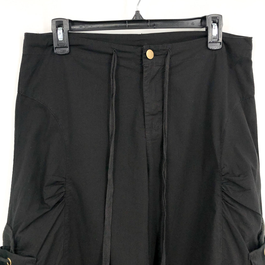 XCVI Women's Cargo Gaucho Crop Pants Medium Black Lagenlook Flare Wide Leg NWT