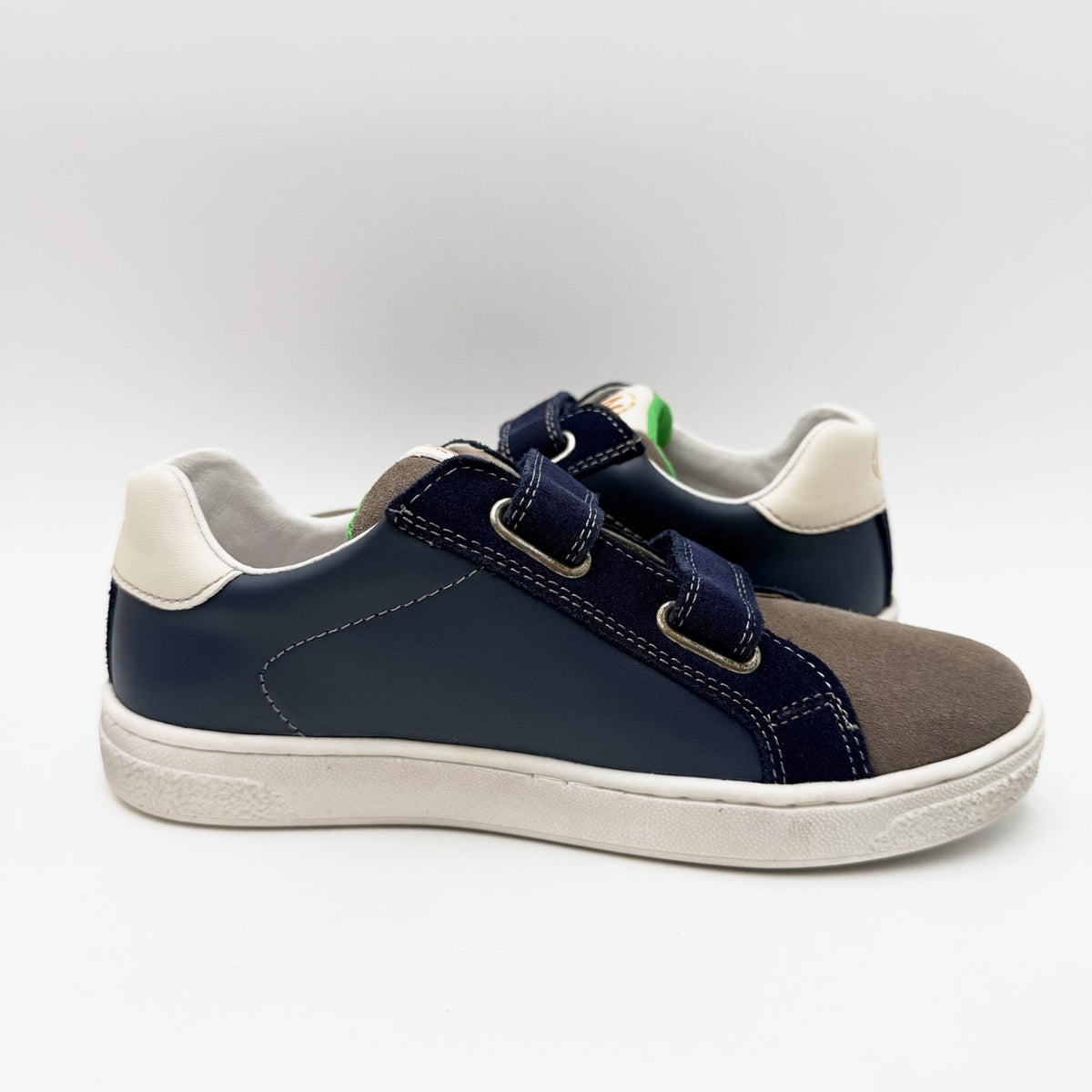 Naturino Boys Pinn VL Hook and Loop Sneakers Size 1.5 EU 32 Gray Navy Blue NIB