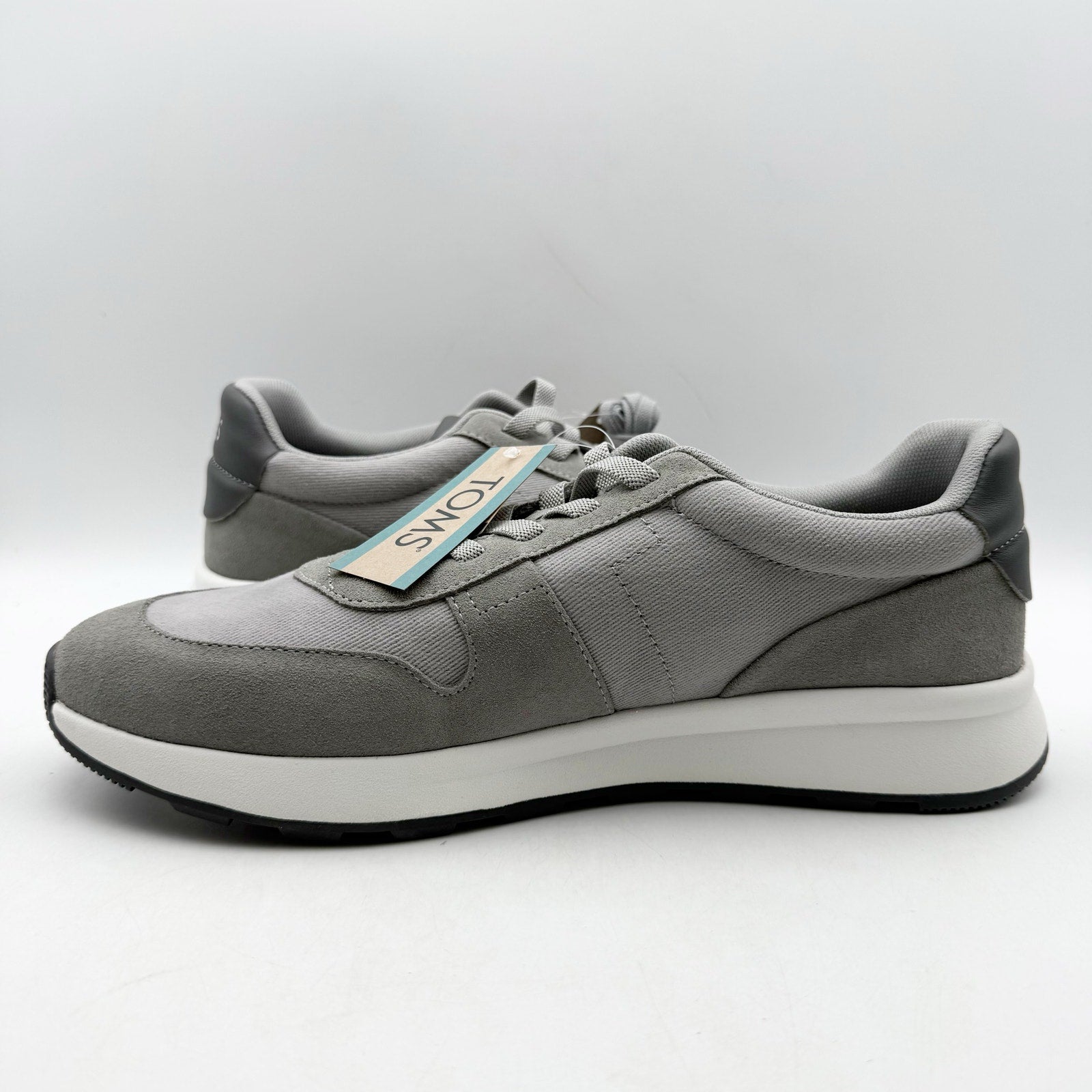 Toms Mens Travel Lite Retro Sneakers US 10 EU 43 Grey Suede NIB