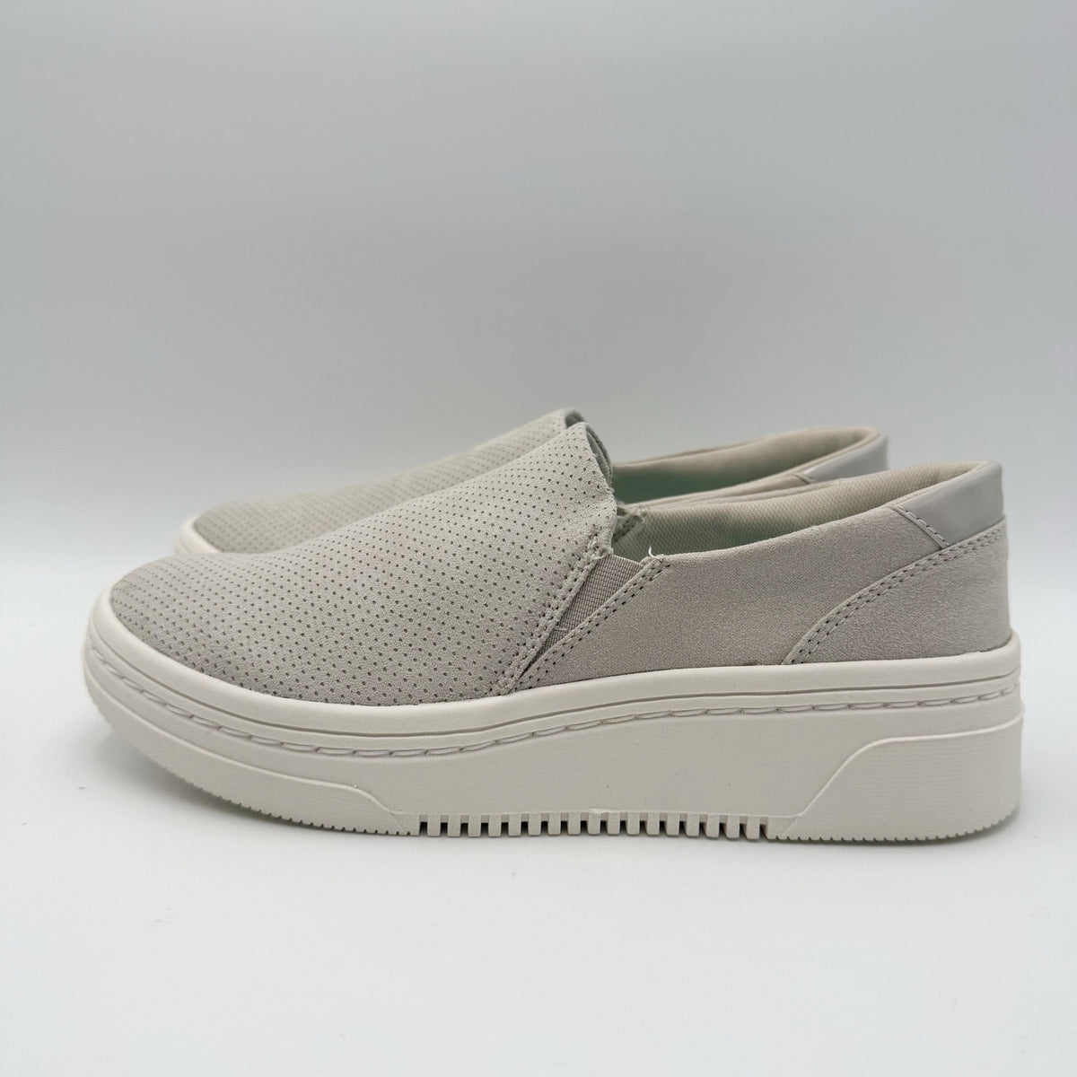 Dr. Scholls Womens Madison Next Casual Sneakers Size 7.5 Gray White Slip On NIB