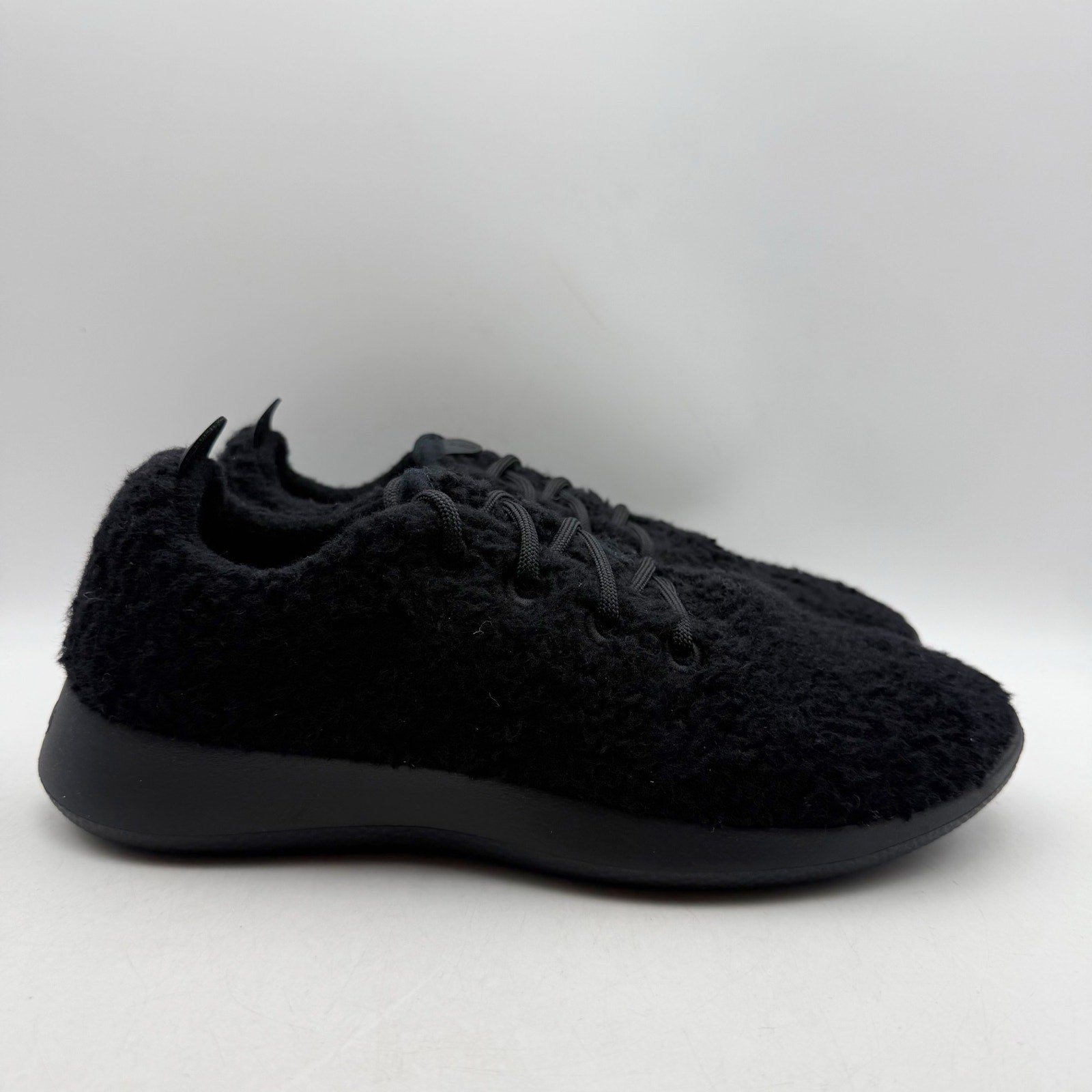 AllBirds Mens Wool Runner Fluff Casual Sneakers US 9 EU 41.5 Black Athletic NIB