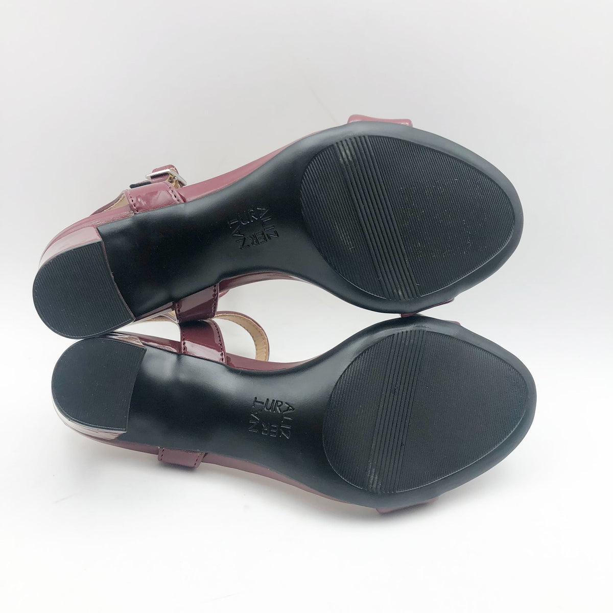 Naturalizer Womens Bristol Heel Sandals Size 6M Red Cranberry Vegan Leather NIB