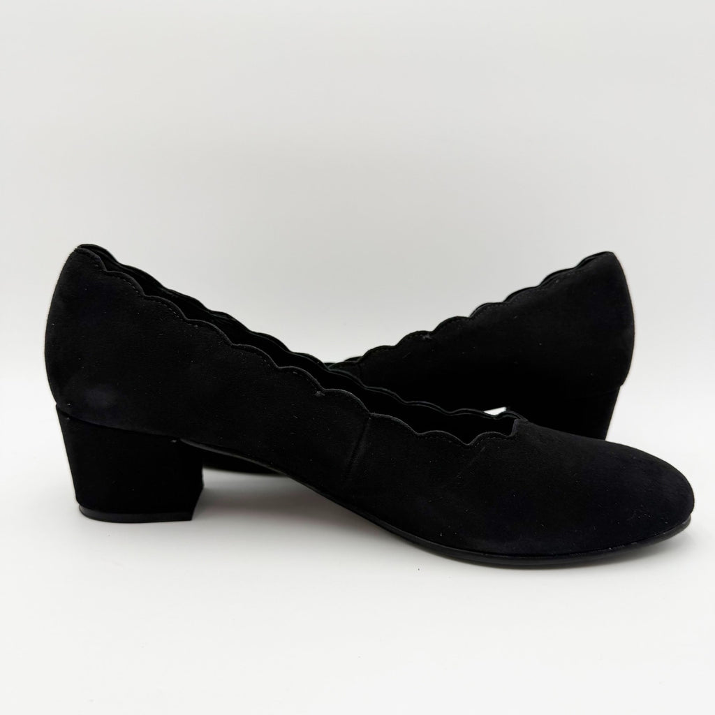 Gabor Womens 32.221 Pumps Size 9.5 Black Suede Scallop Heels NIB