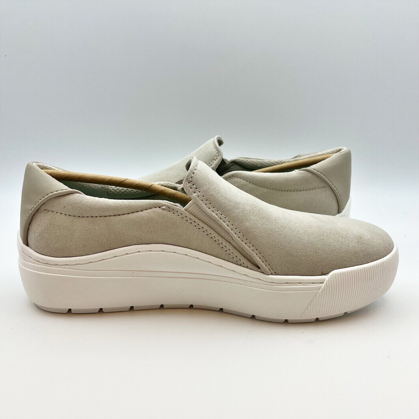 Dr. Scholl's Women's Time Off Now Slip On Sneaker Size 9.5 Taupe Grey NIB