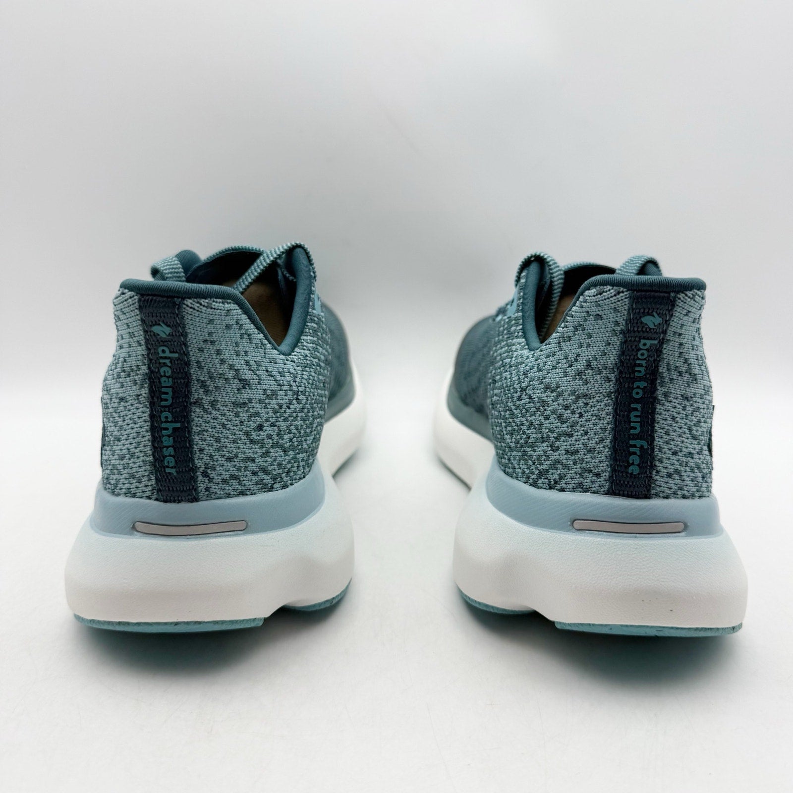 Rabbit Womens Dream Chaser Running Shoes US 7.5 Blue Green Balsam Athletic NIB