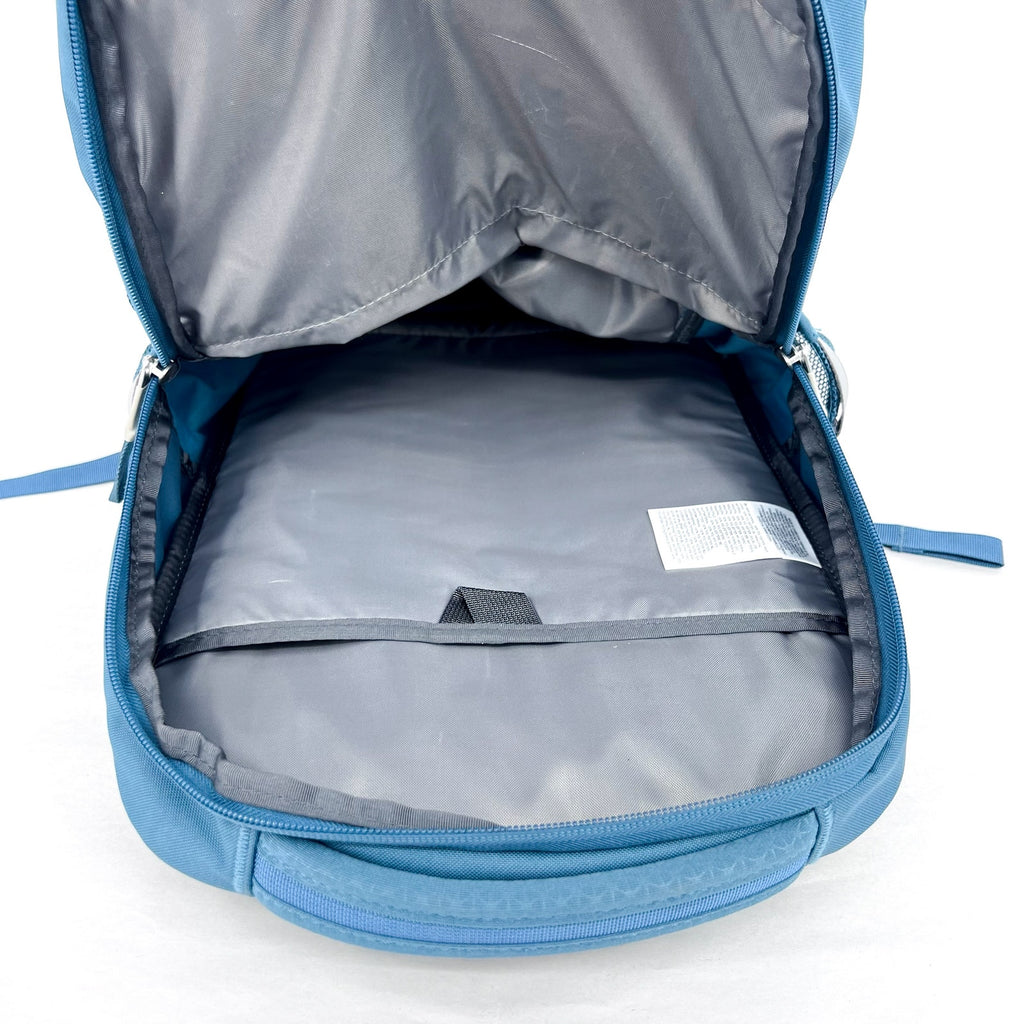THE NORTH FACE Jester Luxe EveryDay Backpack Blue Space/Silver Metallic NWOT