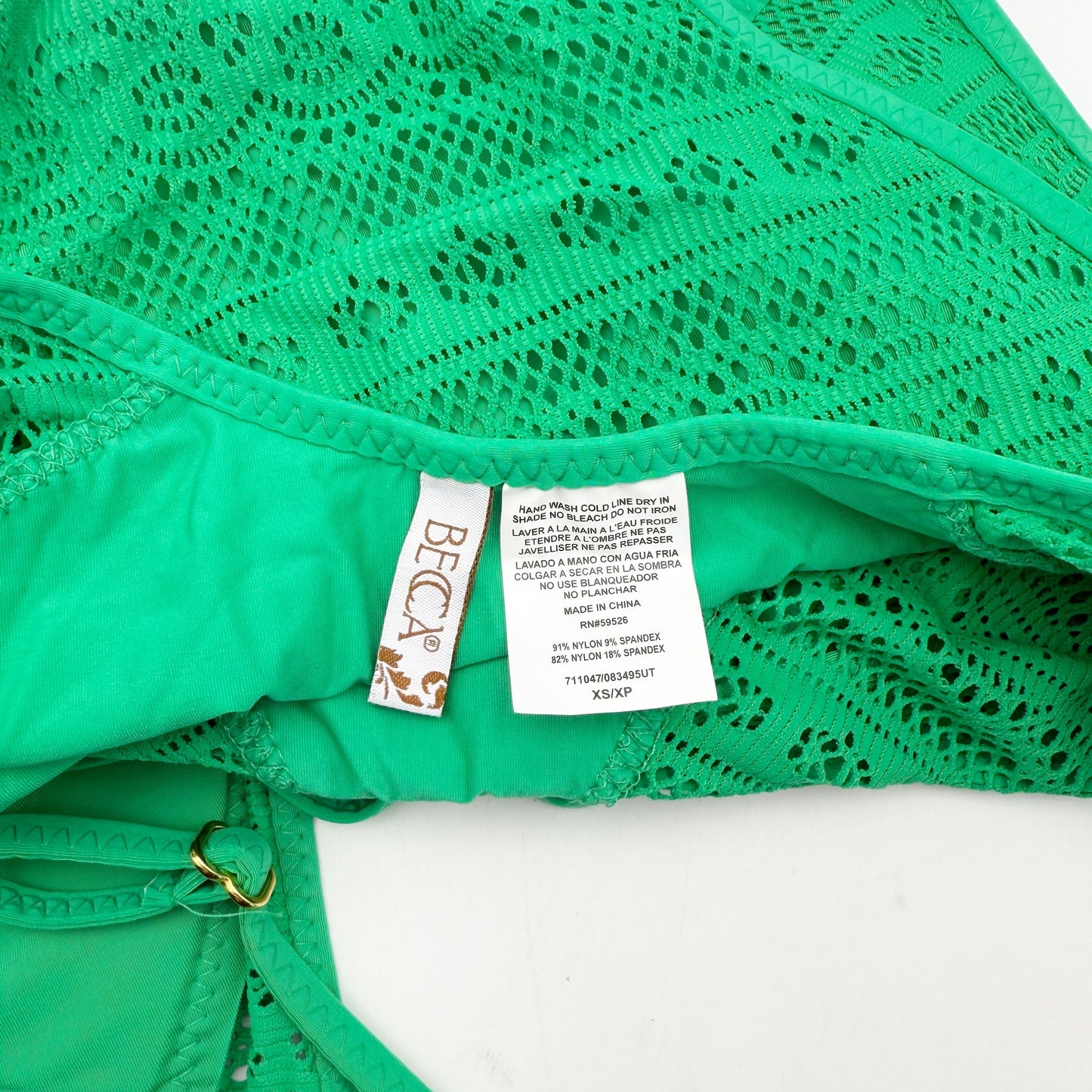 BECCA SWIM Women's Color Play Plunge One Piece Swimsuit Green Verde XS