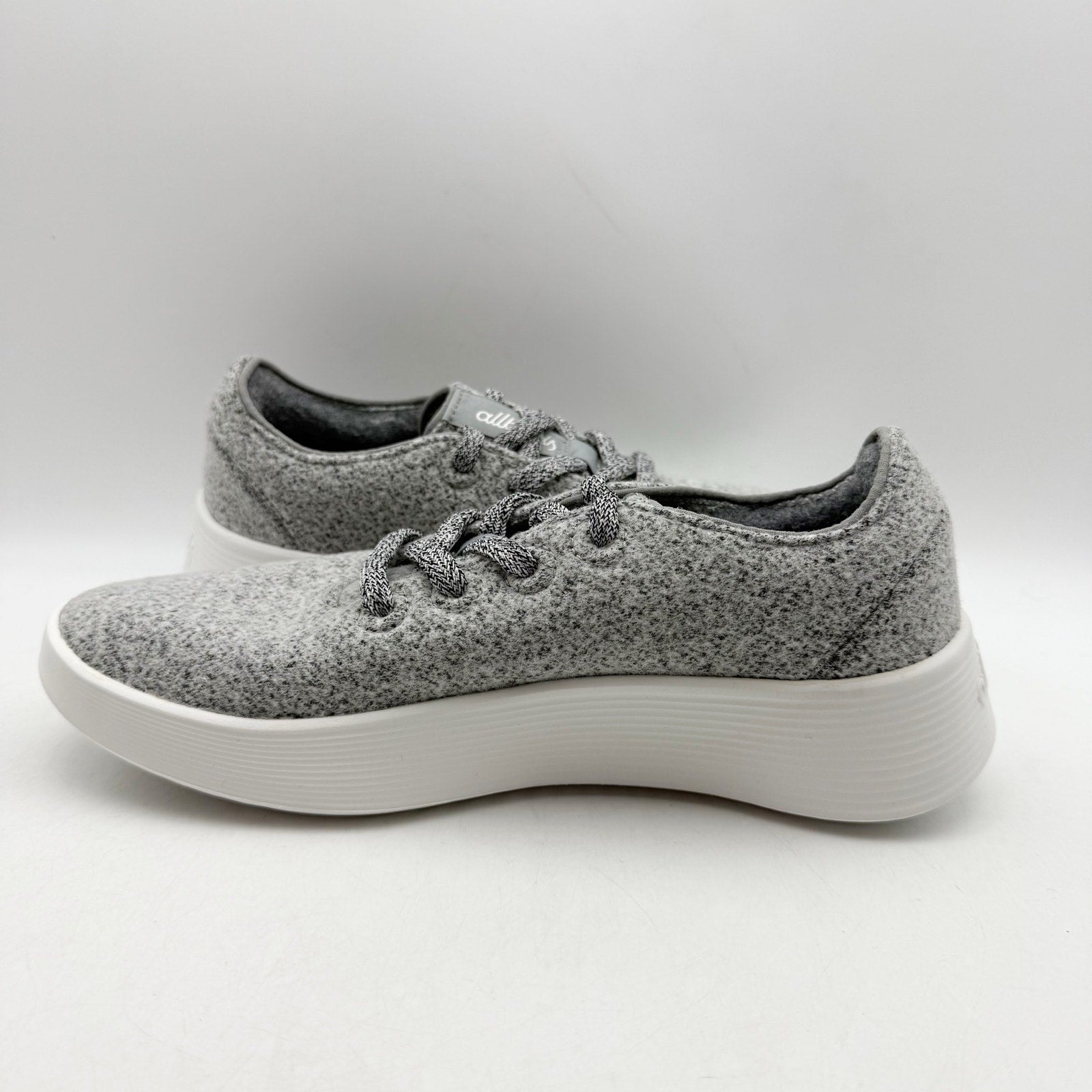 AllBirds Womens Wool Runner Go Casual Sneakers US 7 EU 37 Medium Grey NWOB