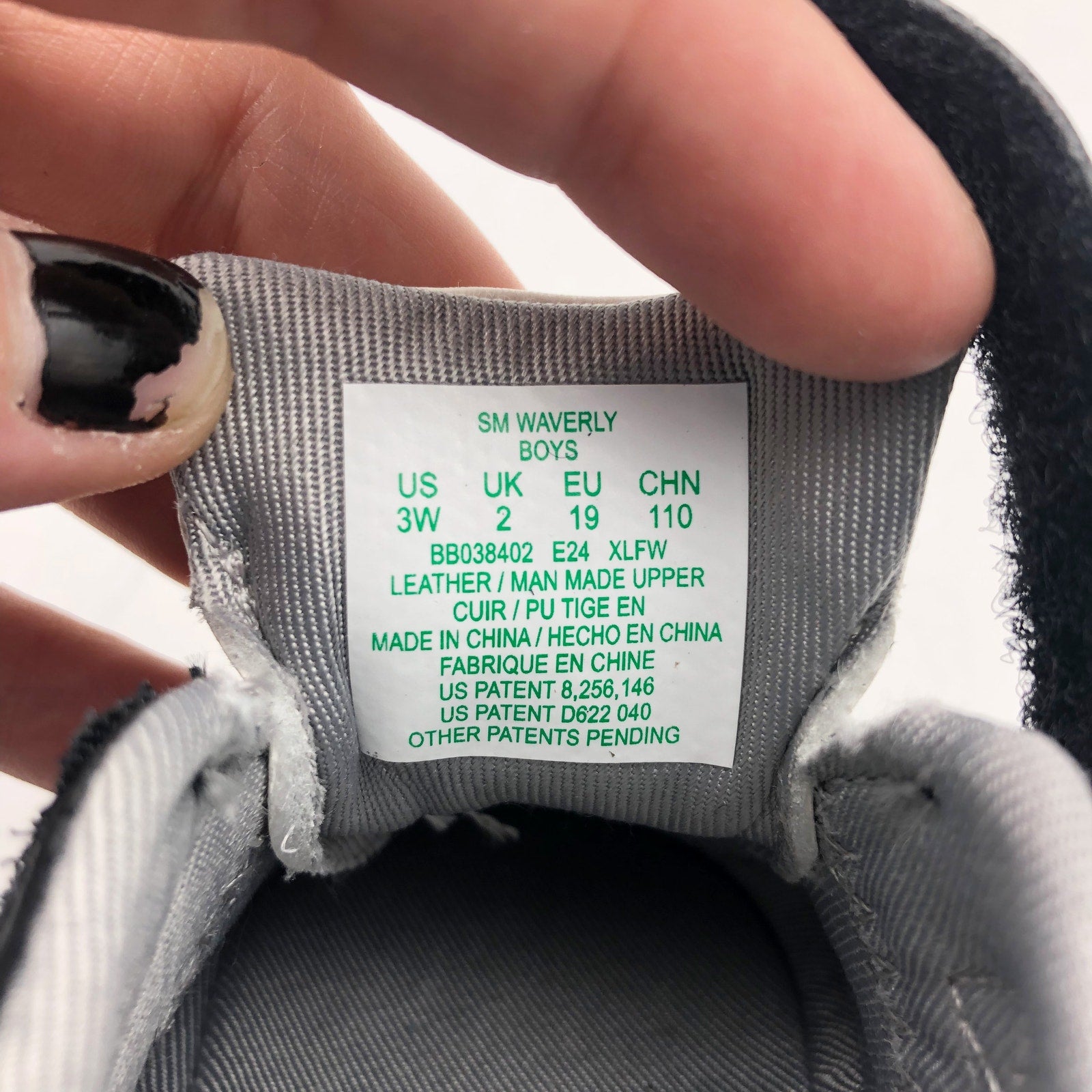 Stride Rite Baby Toddler Boys SM Waverly Sneakers 3 Wide Shoes Black White NIB