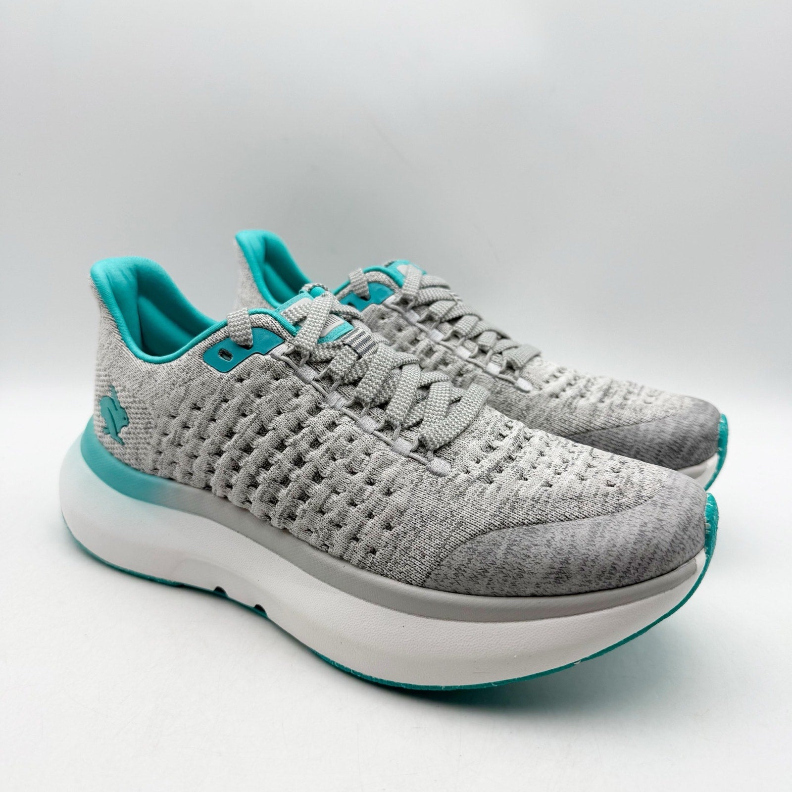 Rabbit Womens Dream Chaser Running Shoes US 7.5 Grey Teal Ceramic Athletic NIB