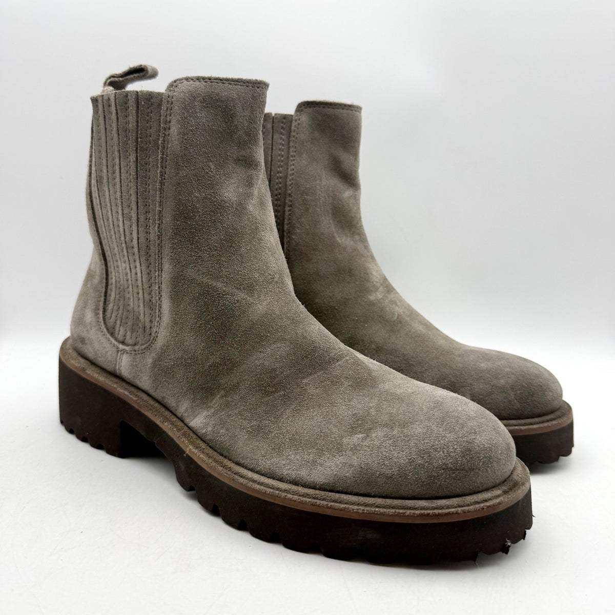 Seychelles Womens Cashew Chelsea Ankle Boots US 7.5 Grey Suede NWOB