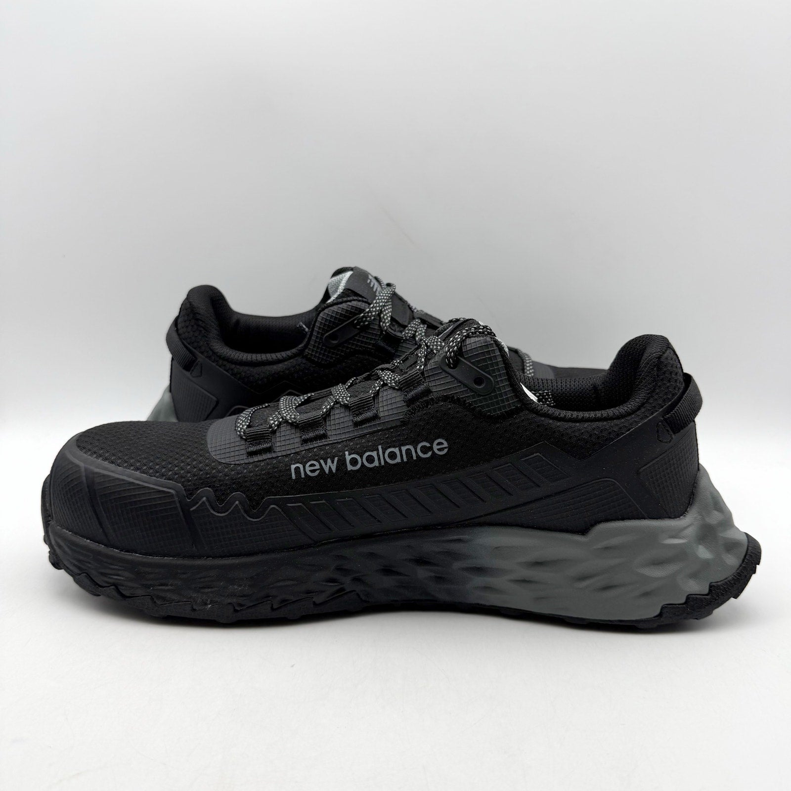 New Balance Womens Cremorne Fresh Foam Work Sneakers Size 6.5 Black CT SR NIB