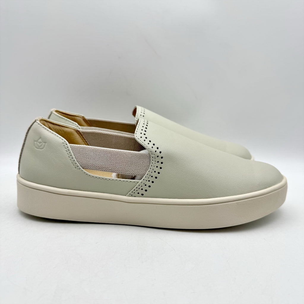 Spenco Womens Parker Low Sneakers Size 7.5 M EU 38 Oyster Grey Slip In NIB