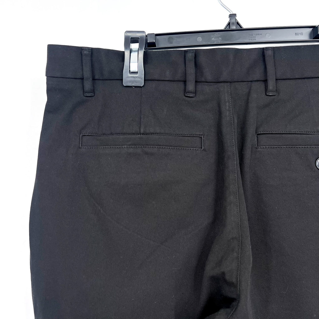 EVERLANE Uniform Mens Performance Chino Pants 29x28 Black Athletic Fit NWT