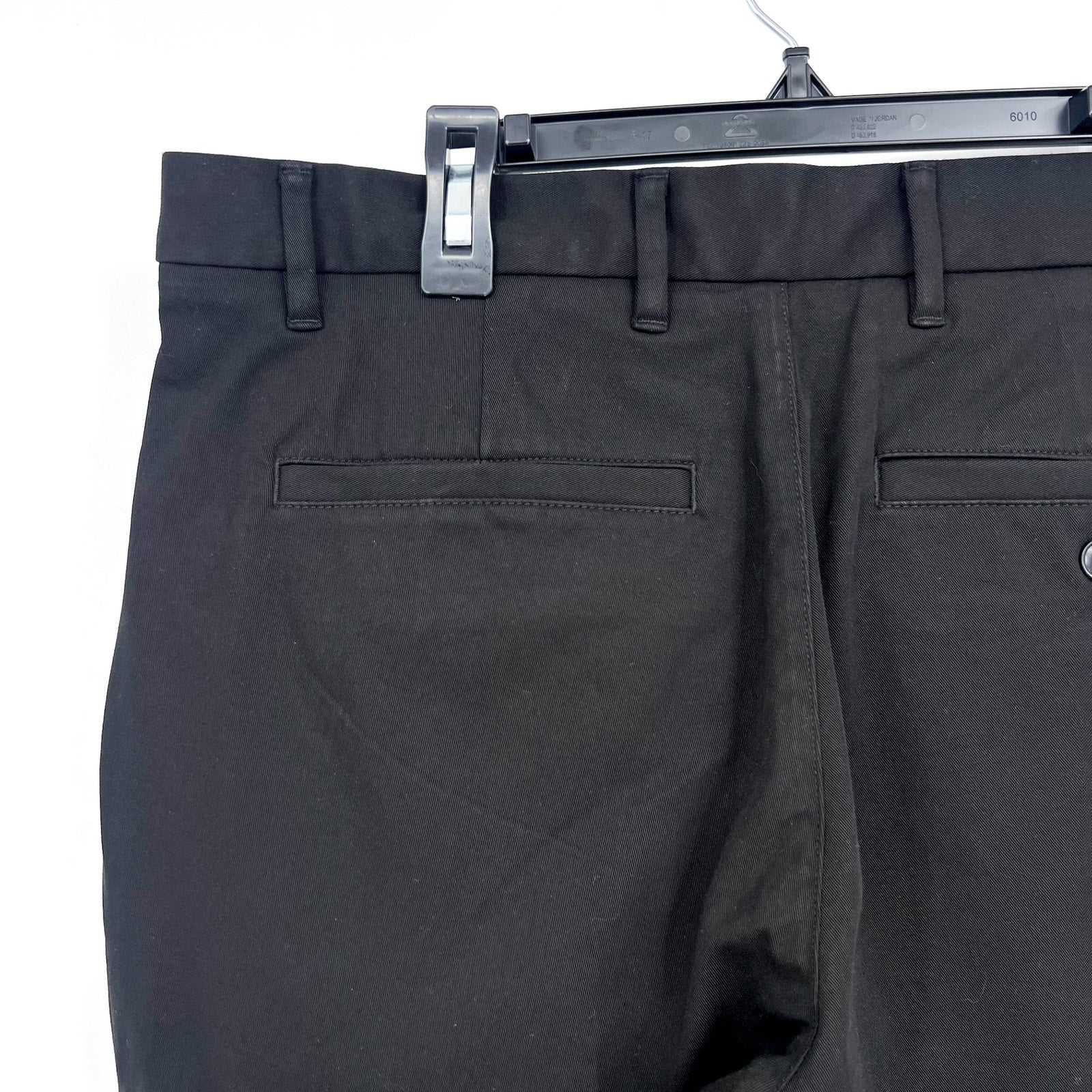 EVERLANE Uniform Mens Performance Chino Pants 29x28 Black Athletic Fit NWT