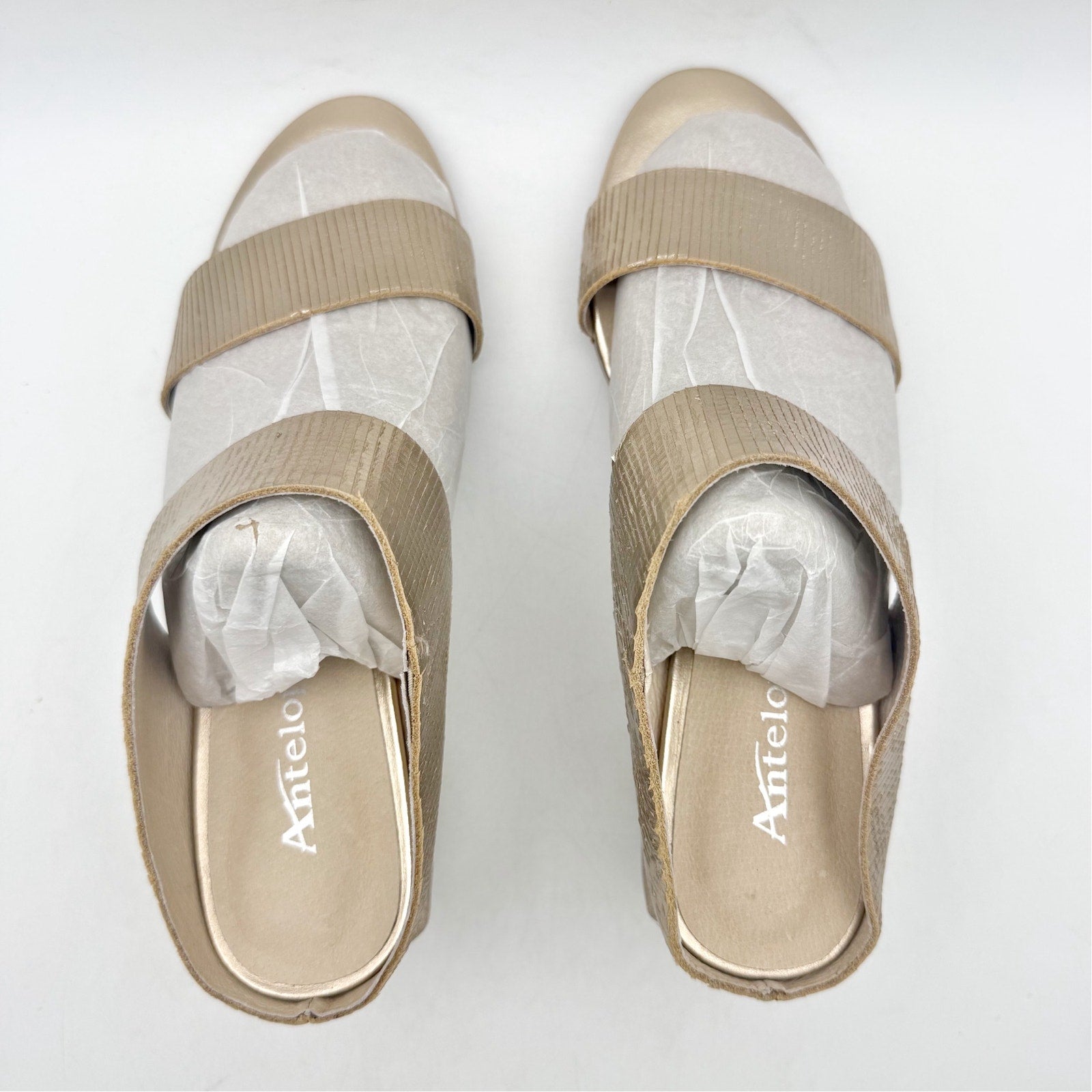 Antelope Womens Amelia Heeled Sandals EU 40 US 9.5 Gold Textured Leather NWOB