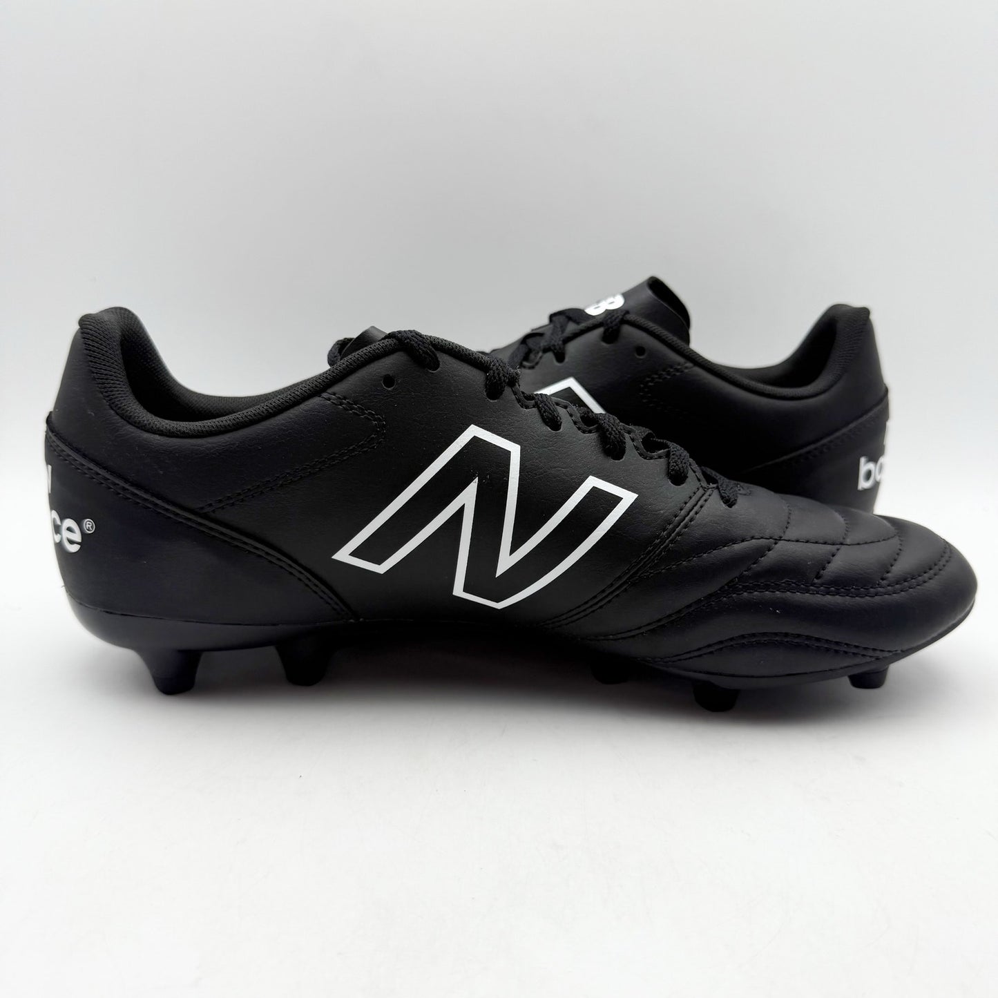 New Balance Boys 442 V2 Academy FG Soccer Cleats US 4 Wide Black Athletic NIB