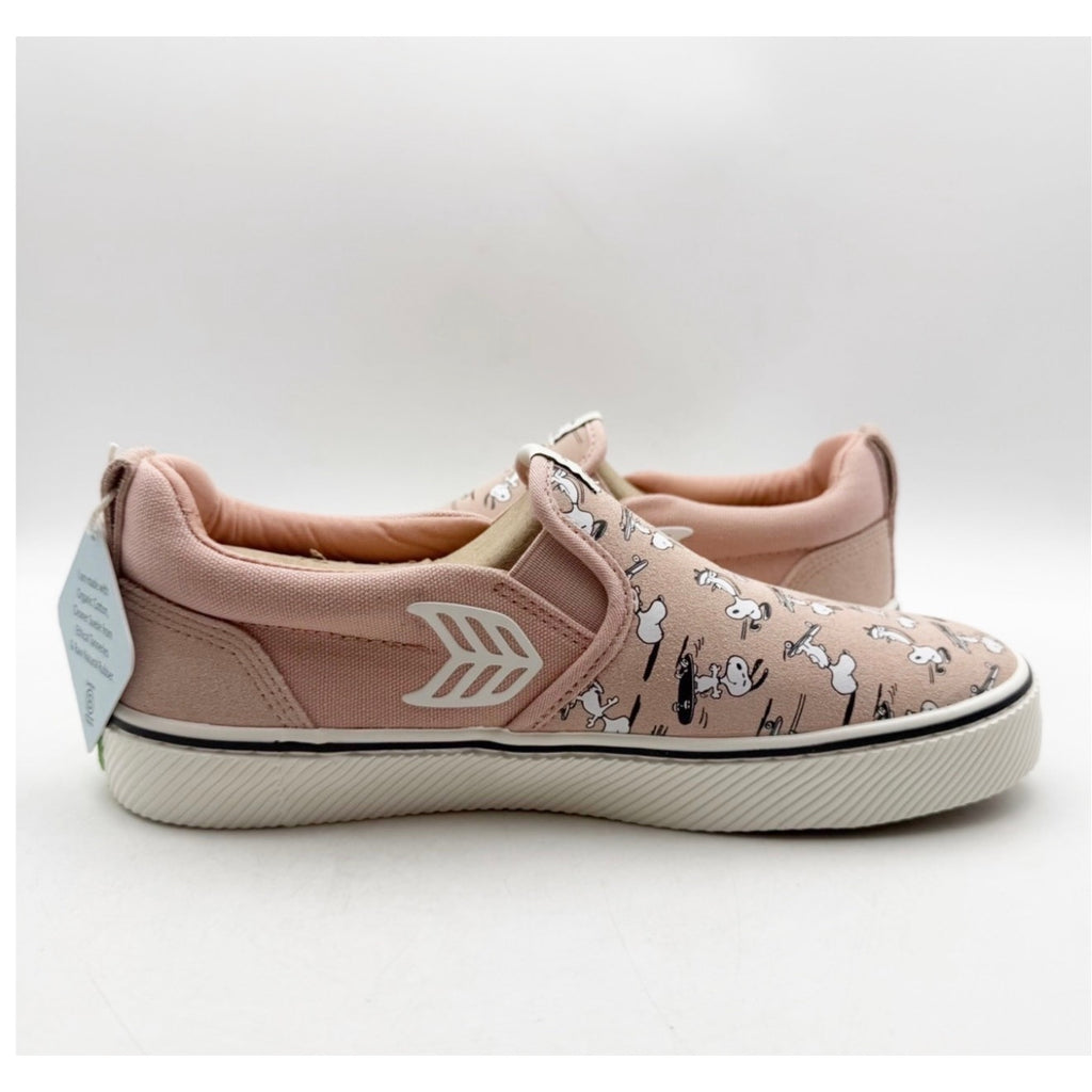 Cariuma Womens Peanuts Pro Skate Slip On Sneakers US 7.5 Pink Suede Canvas NIB