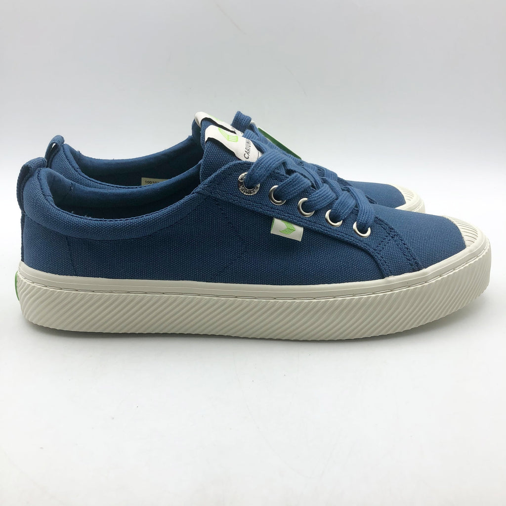 Cariuma Men's OCA Low Casual Sneakers Size 10 Marine Blue Canvas NIB