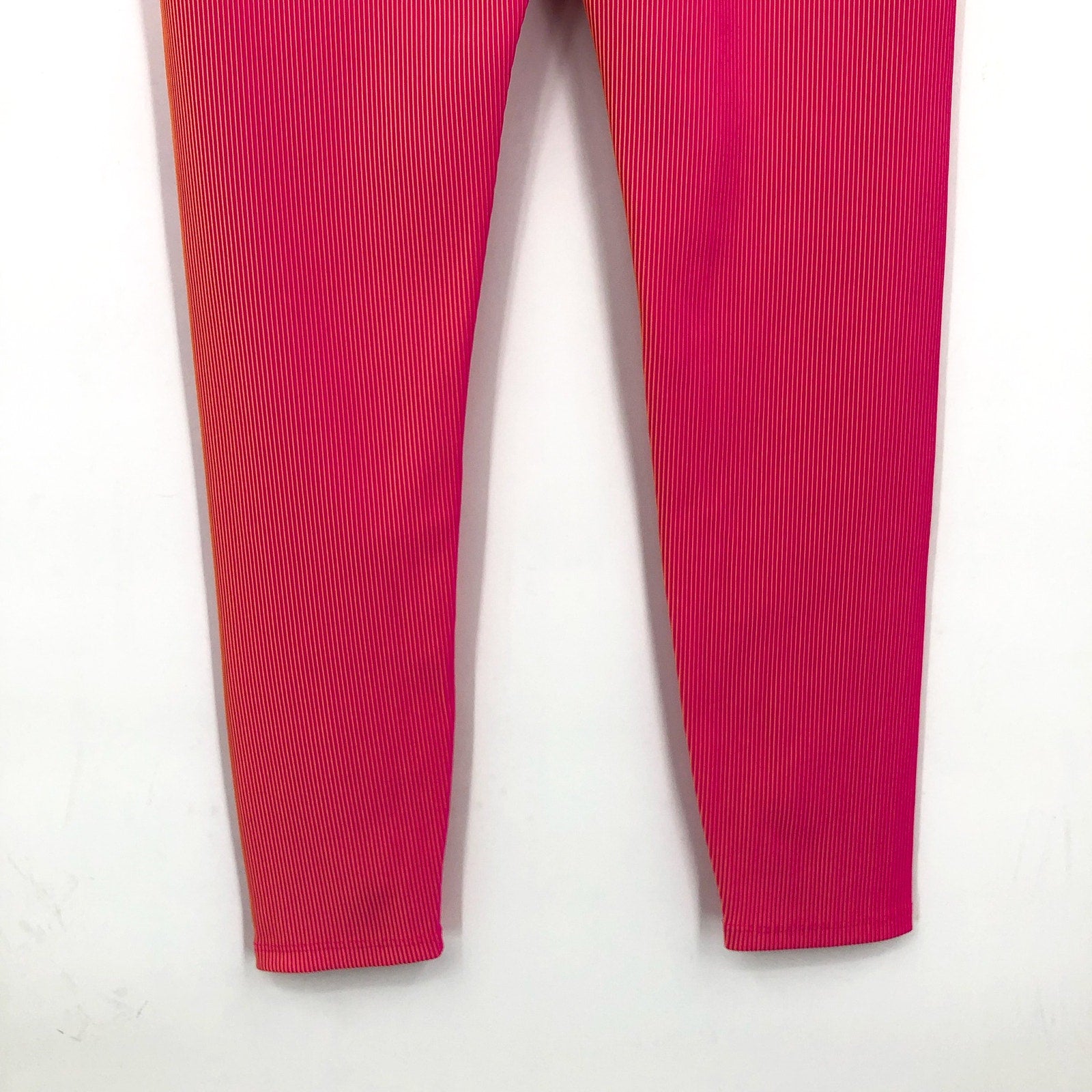 BEACH RIOT Women's Tayler Rib 7/8 Leggings Large Pink Sunset Two Tone NWT
