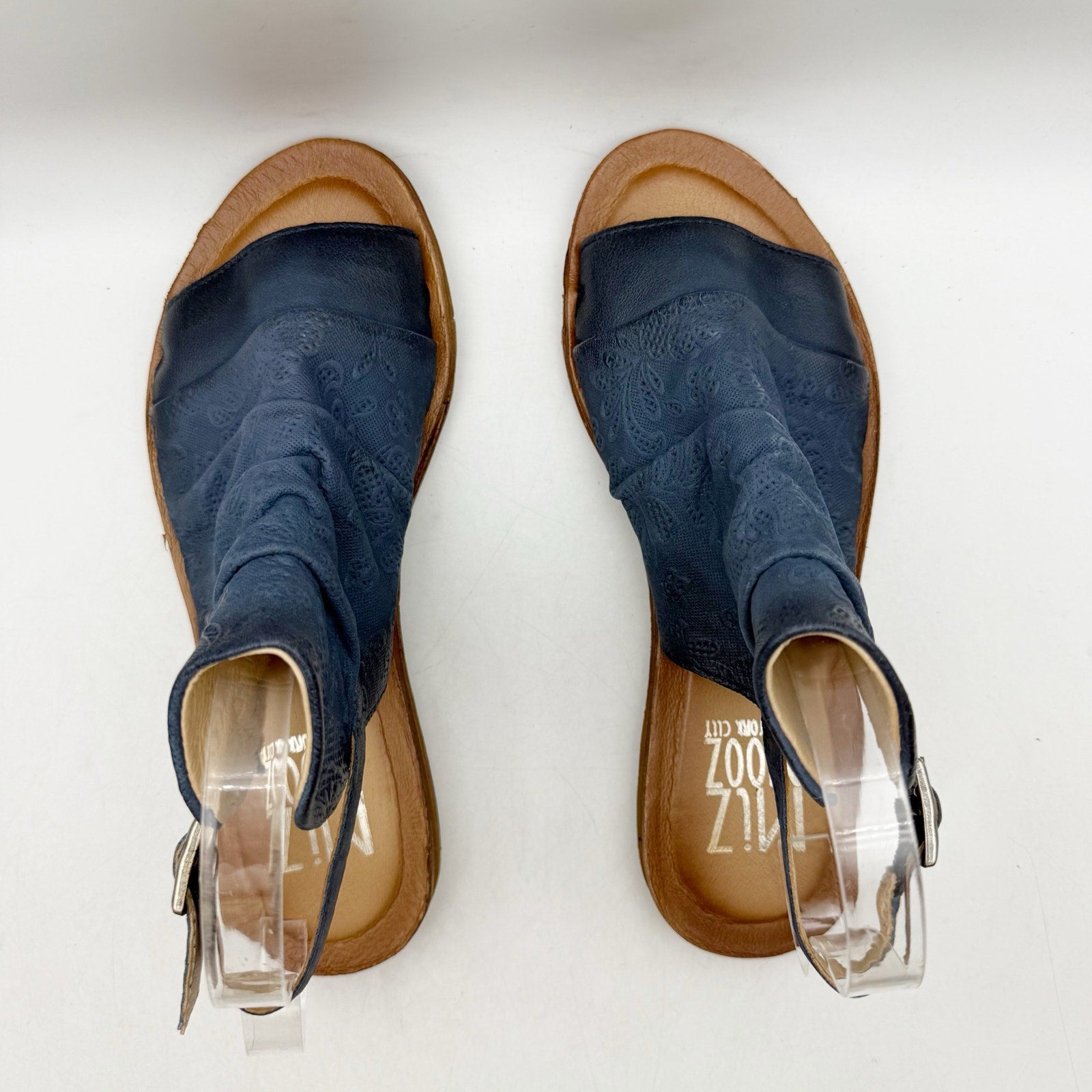 Miz Mooz Womens Fermie Sandals EU 39 US 8.5 Blue Leather NWOB
