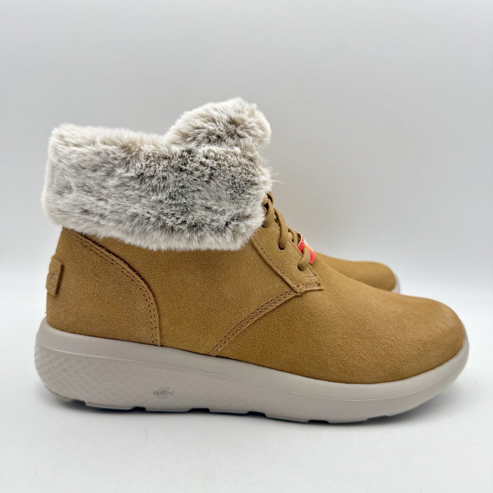 Skechers Women On The Go City Bootie US 6.5 Wide Tan Suede Water Repellent NIB