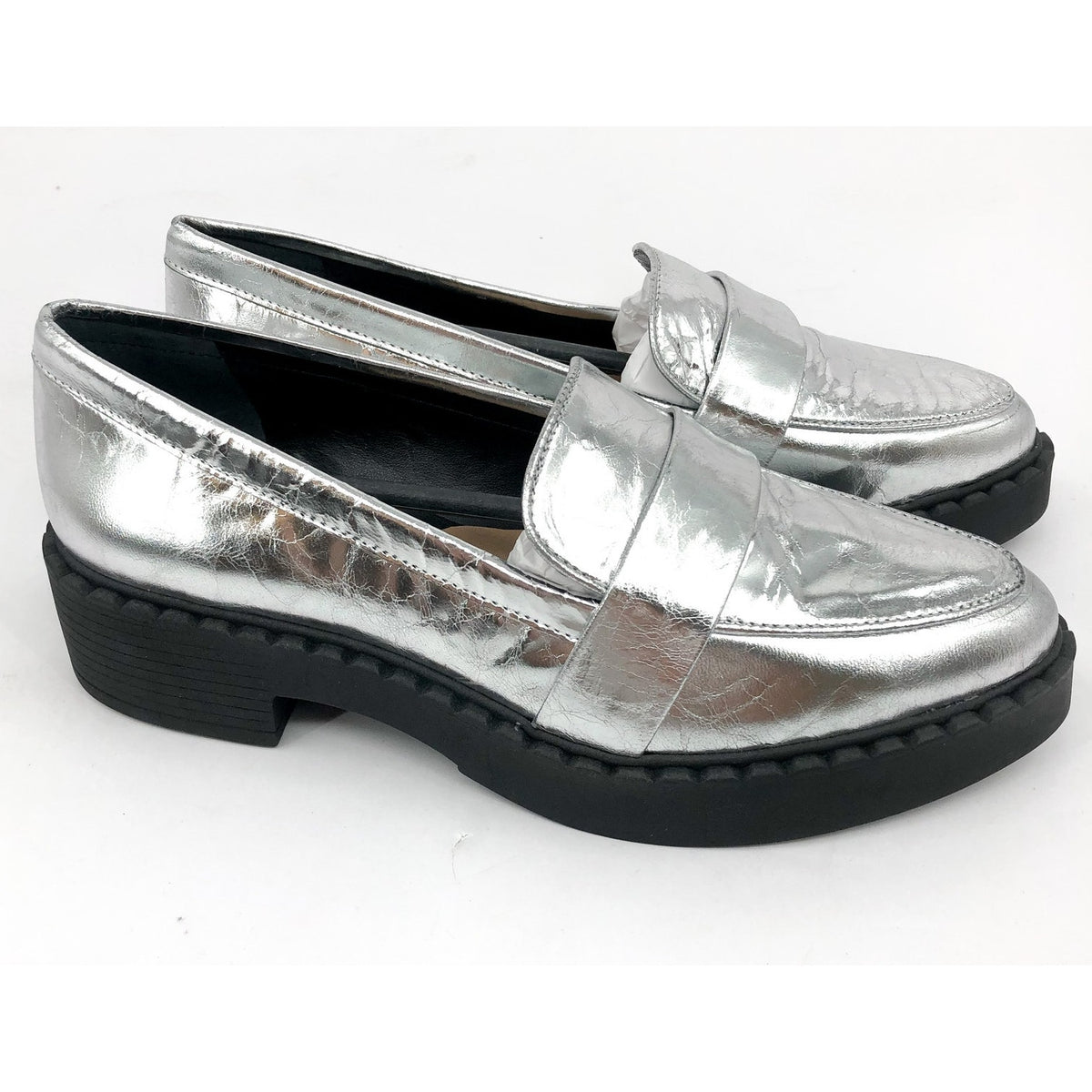 VINCE CAMUTO Women's Echika Loafers Size 6 Silver Leather Block Heel Penny NWOB