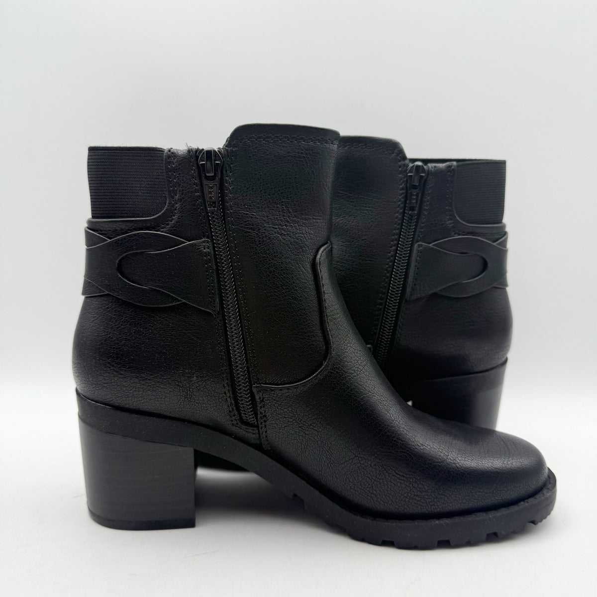 Baretraps Womens Dezzi Ankle Bootie Size 6.5 M EU 37 Black Boots NWOB