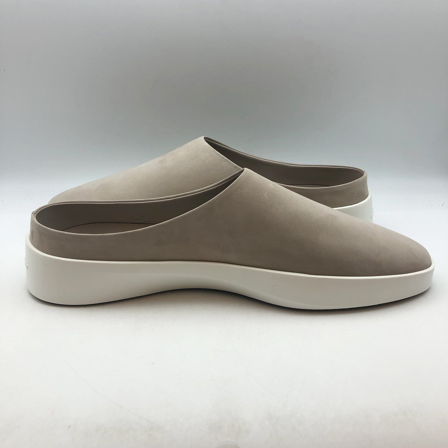 Wolf & Shepherd Mens Cruise Mule Slip On Shoes Size 12 Warm Gray Leather NIB