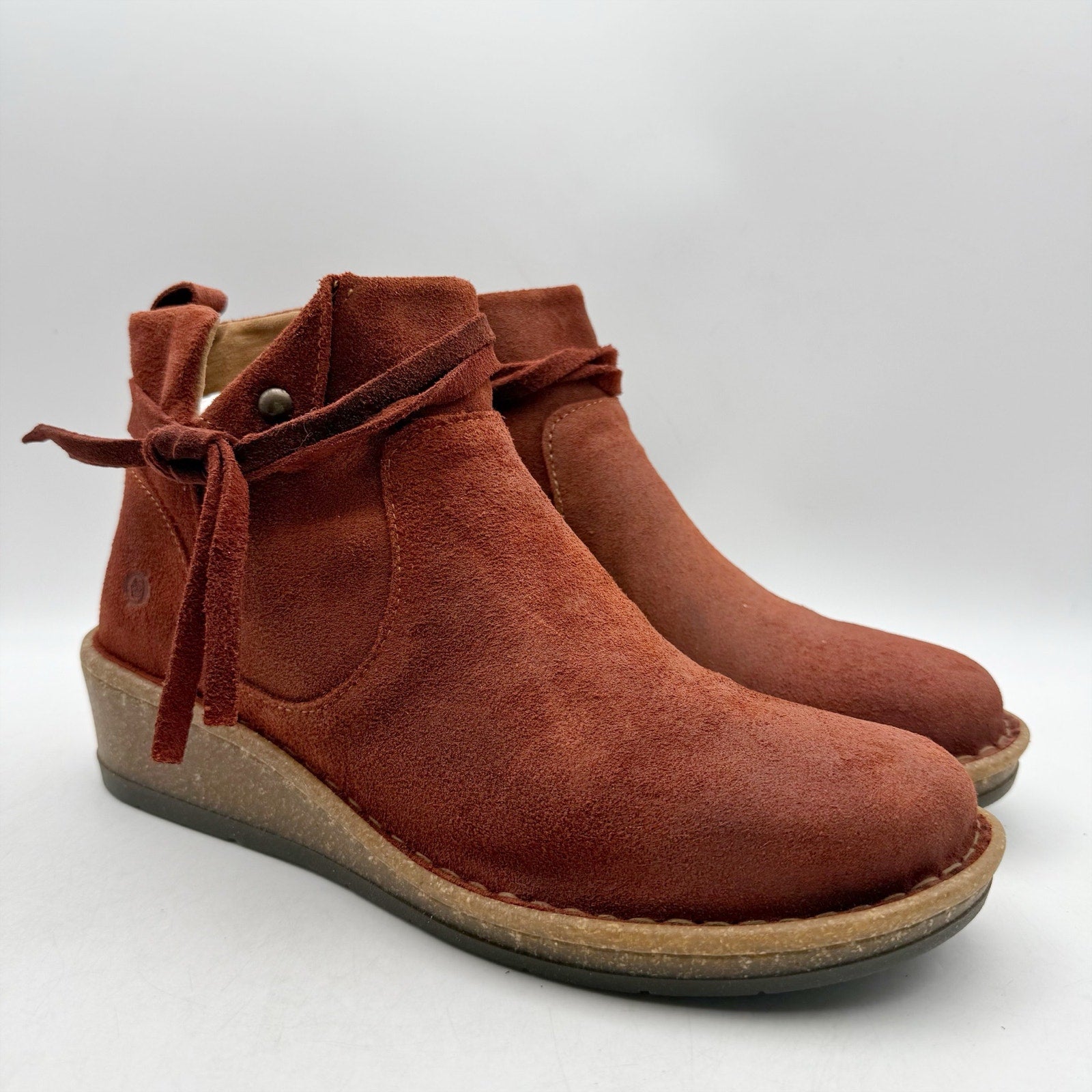 Born Womens Vaughn Ankle Booties US 10 M EU 40.5 Red Brown Suede NWOB