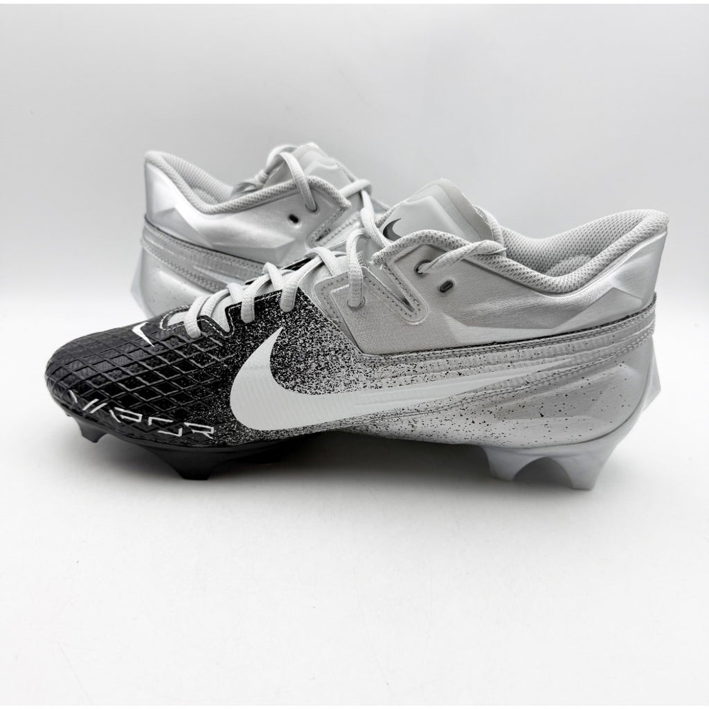 Nike Men Vapor Edge Elite 360 2 Molded Football Cleats US 10.5 Silver Black NWOB