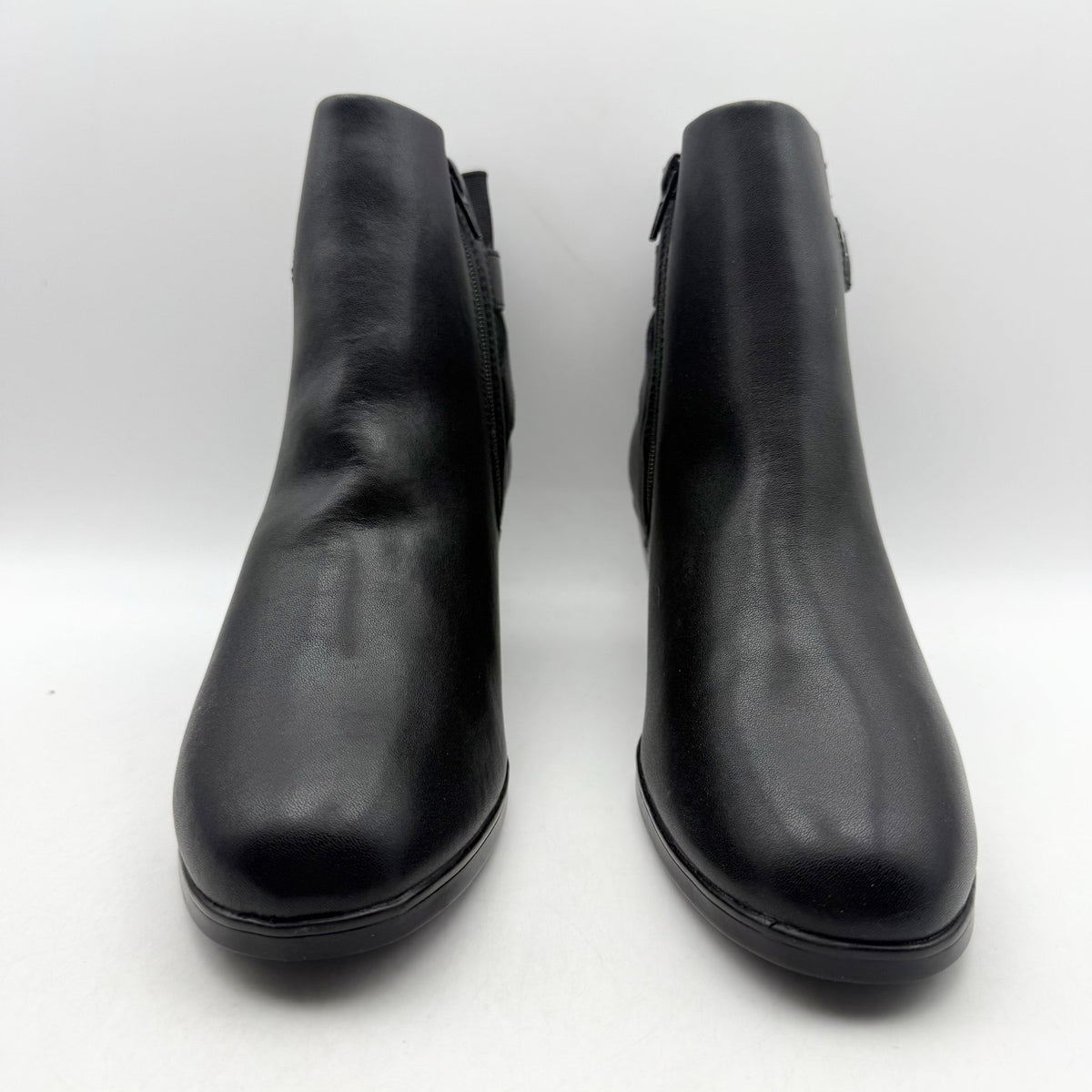 Clarks Womens Emily2 Lux Ankle Boots Size 8.5 EU 39.5 Black Leather Booties NIB