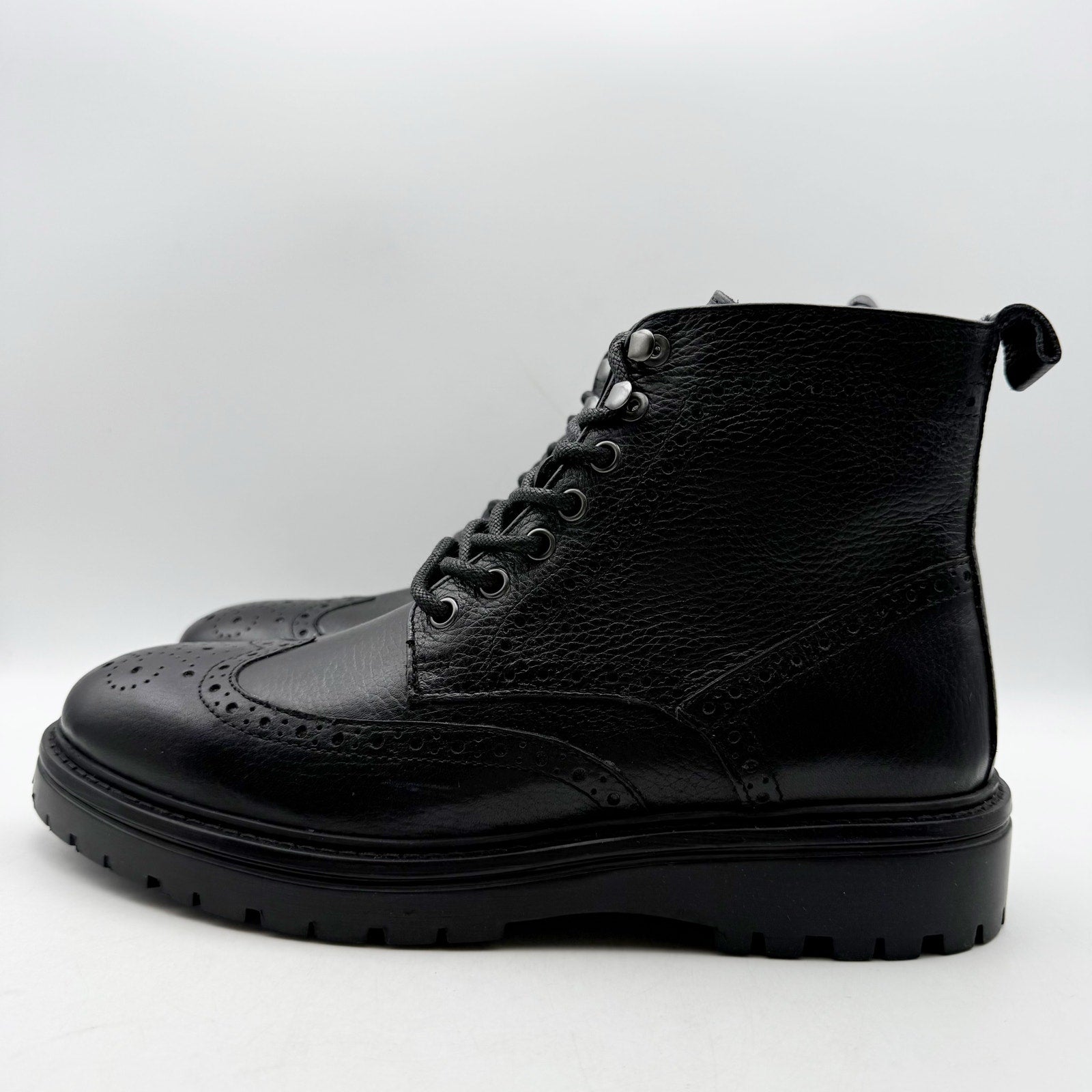 Vince Camuto Mens Namid Combat Boots US 8.5 EU 41.5 Black Leather NWOB