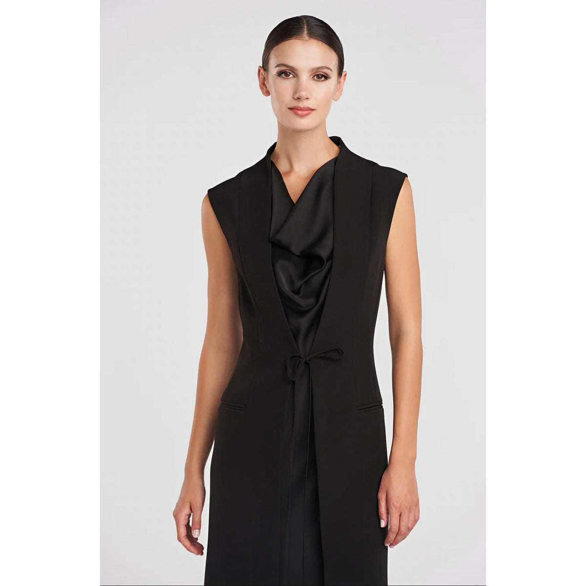 HALSTON Women's Jacklyn Dress In Crepe & Satin Size 2 Black Sleeveless NWT