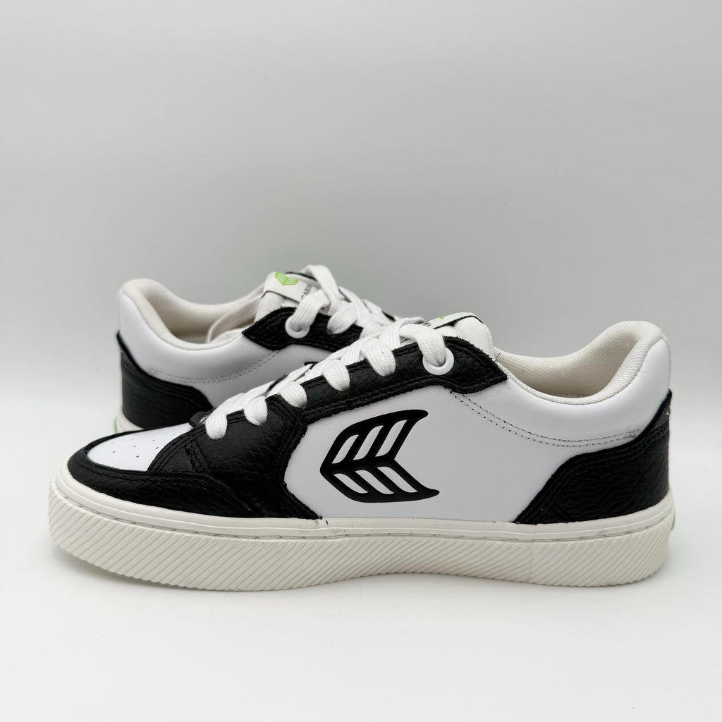 CARIUMA Womens Vallely Low Top Sneakers Size 7 Black White Leather NIB