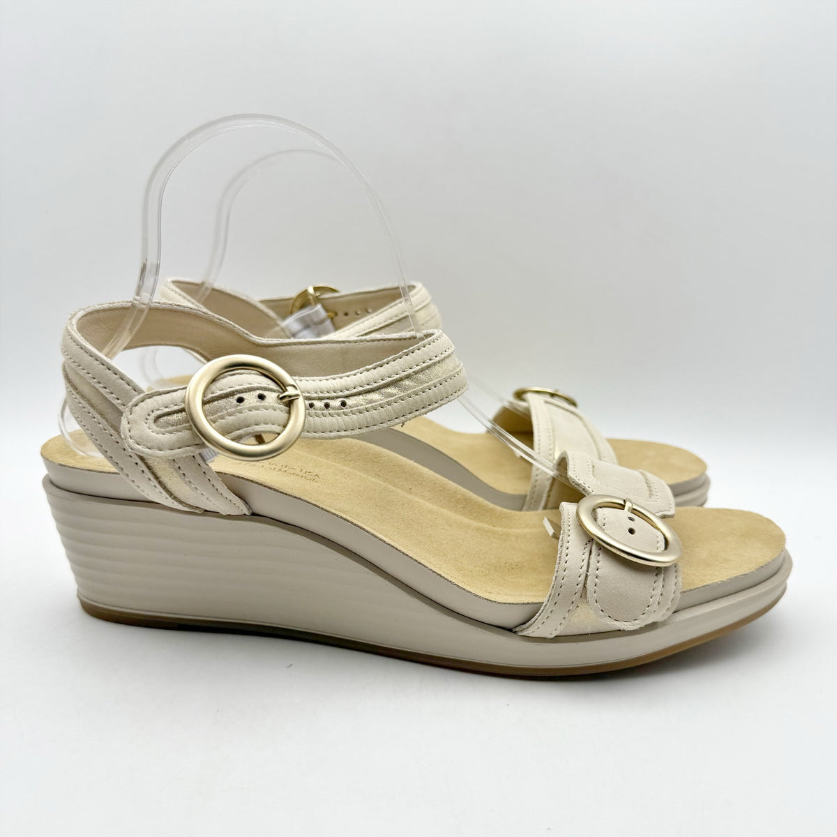 SAS Womens Seight Wedge Sandals Size 7.5WW Gold Beige Leather NIB