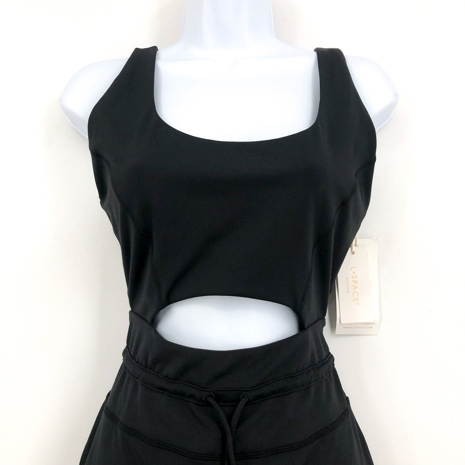 L*SPACE Women's Patterson Athletic Dress Large Black Tank Built in Short  NWT