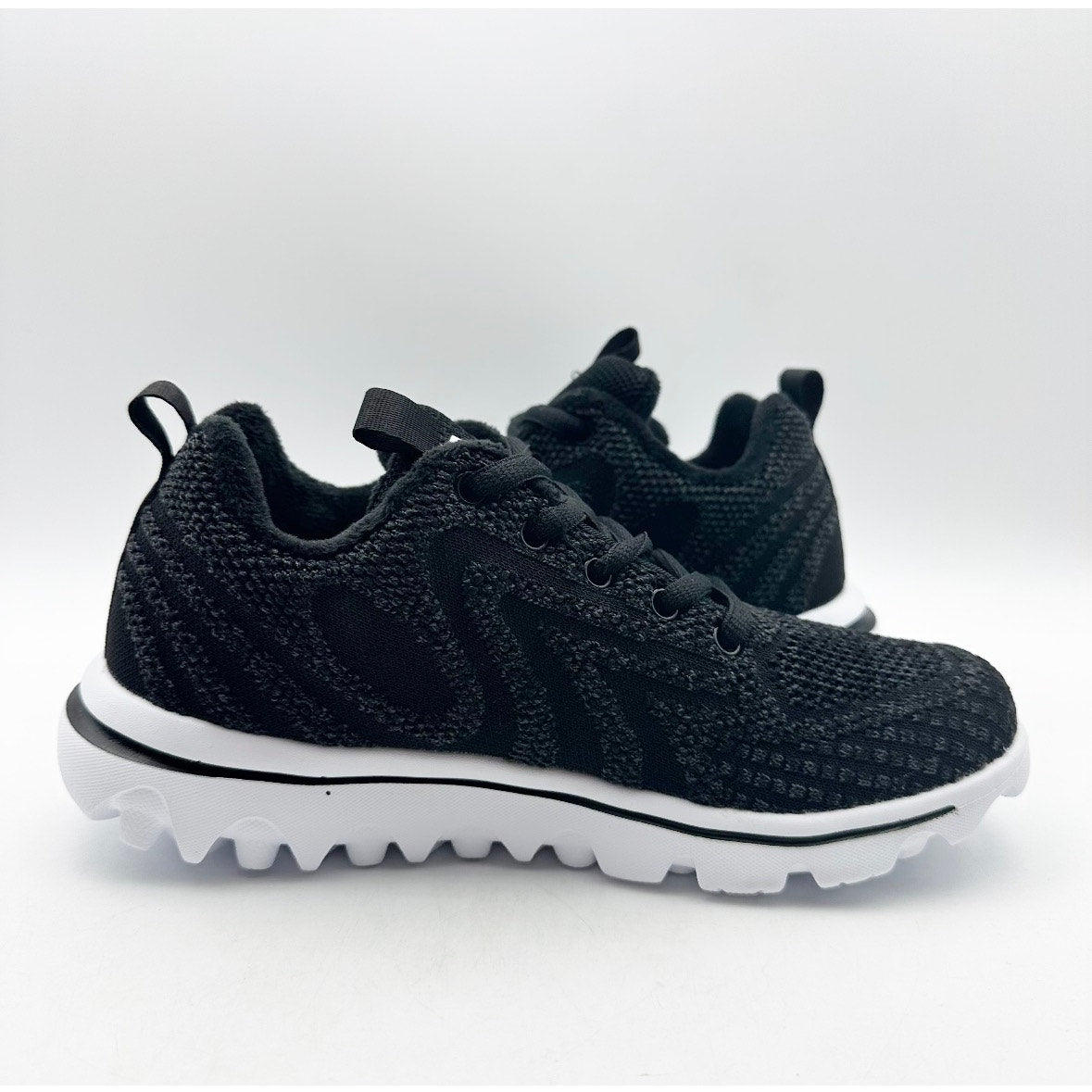 Propet Women's TravelActiv Allay Casual Sneakers Size 6.5 Narrow Black White NIB
