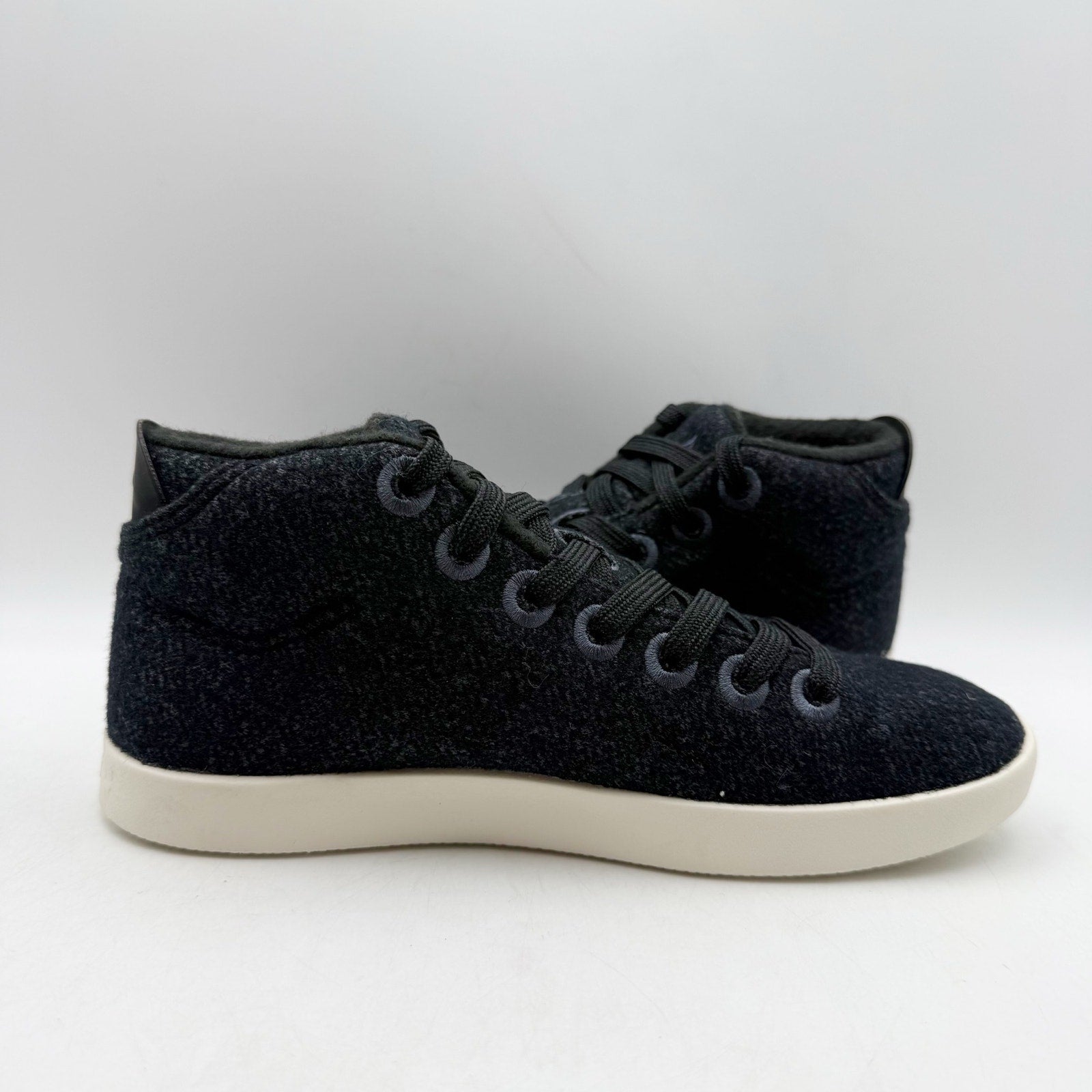 AllBirds Mens Wool Piper Mid Sneakers US 11 EU 43.5 Black White NIB