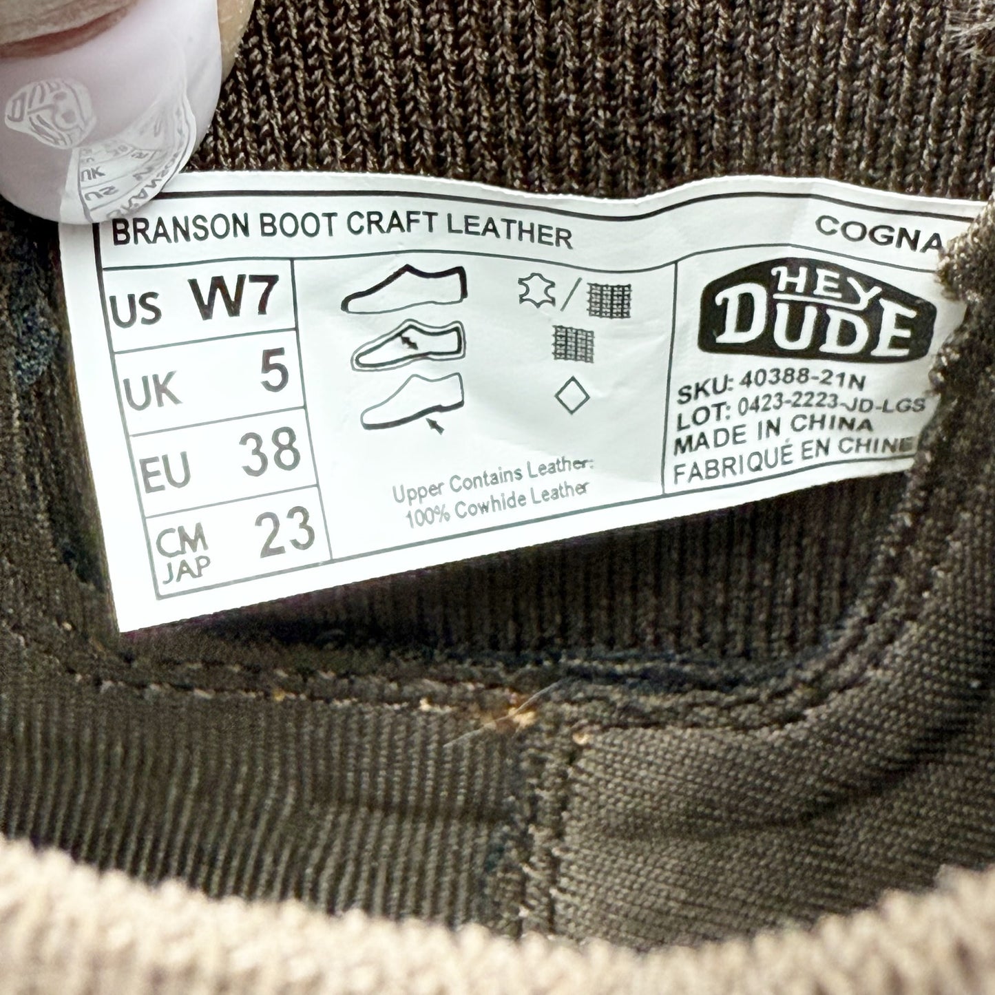 HEY DUDE Womens Branson Ankle Boots US 7 Cognac Leather Pull-On NIB