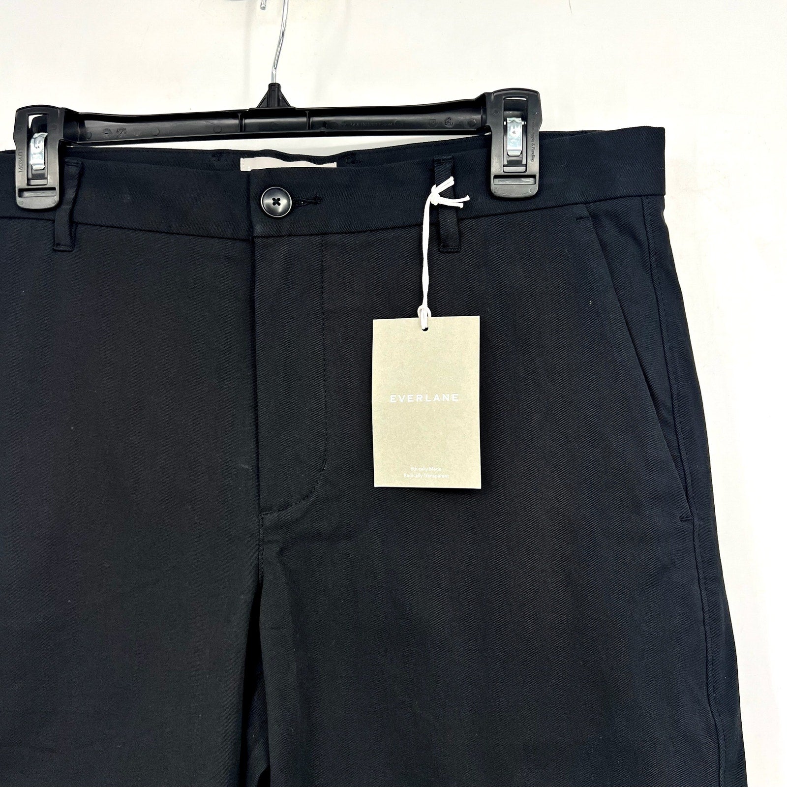 EVERLANE Men's The 9" Performance Chino Shorts Size 34 Black NWT